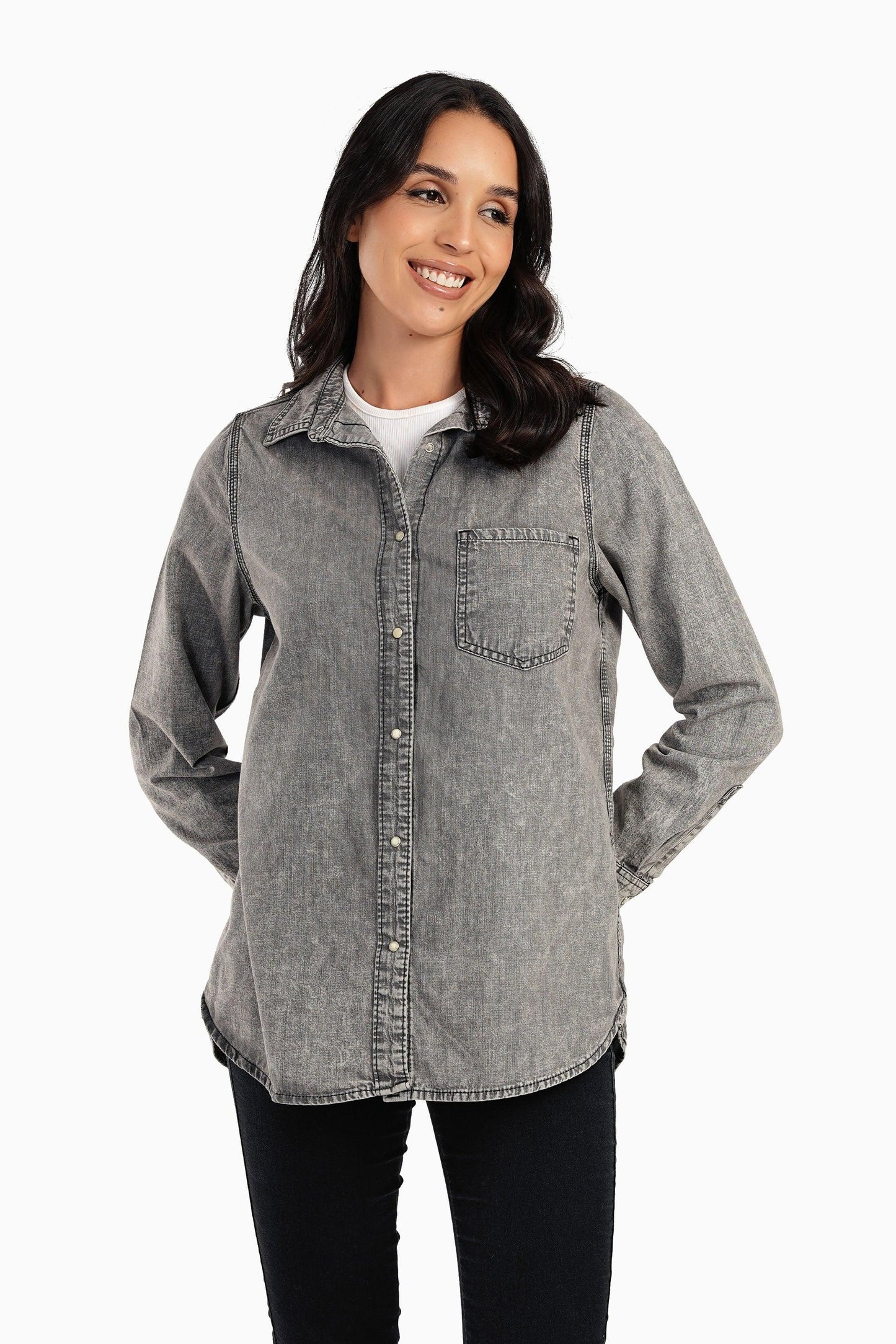 قميص جينز بكباسين