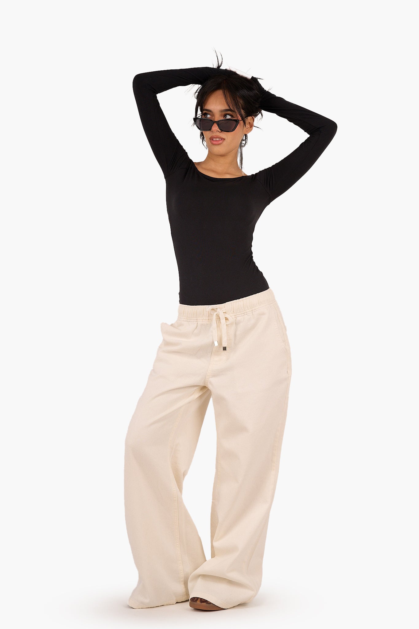 Long Sleeves Top with Thumbhole Cuffs