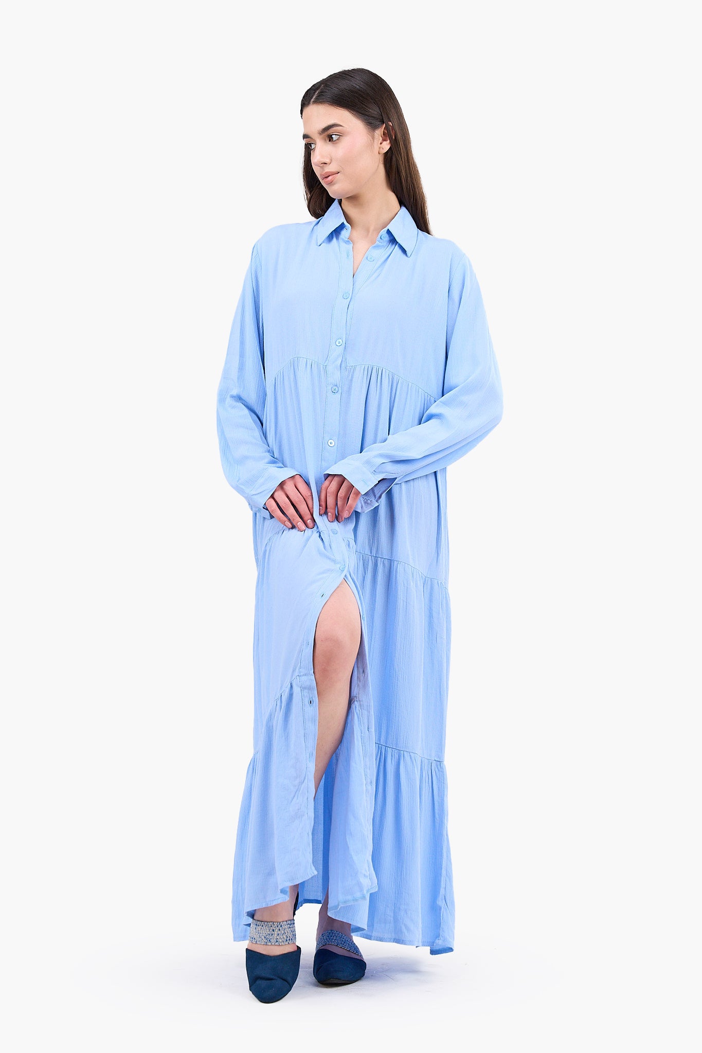 فستان كلاسيك واسع بقصة مريحة