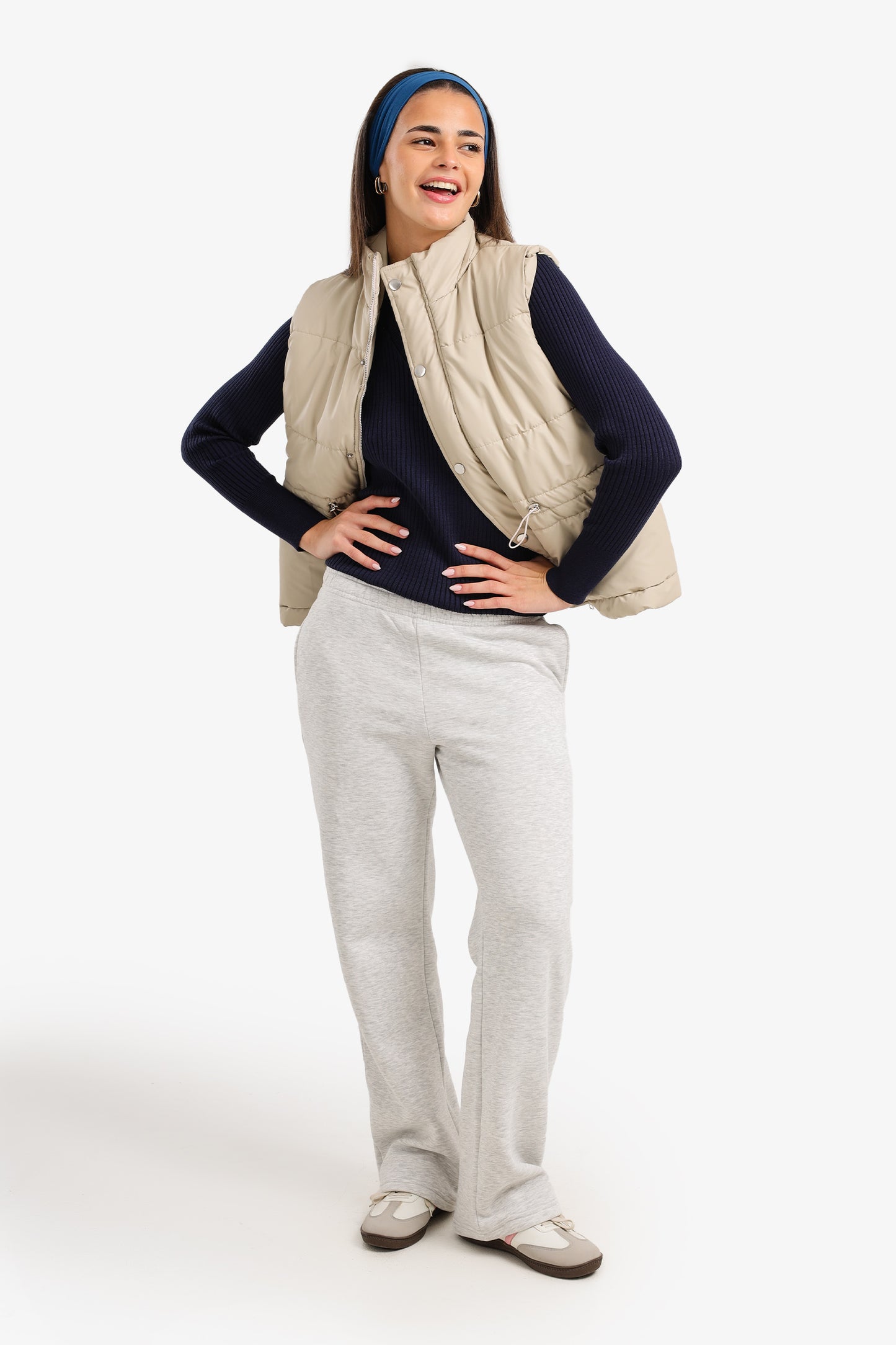 فيست منفوخ برقبة عالية