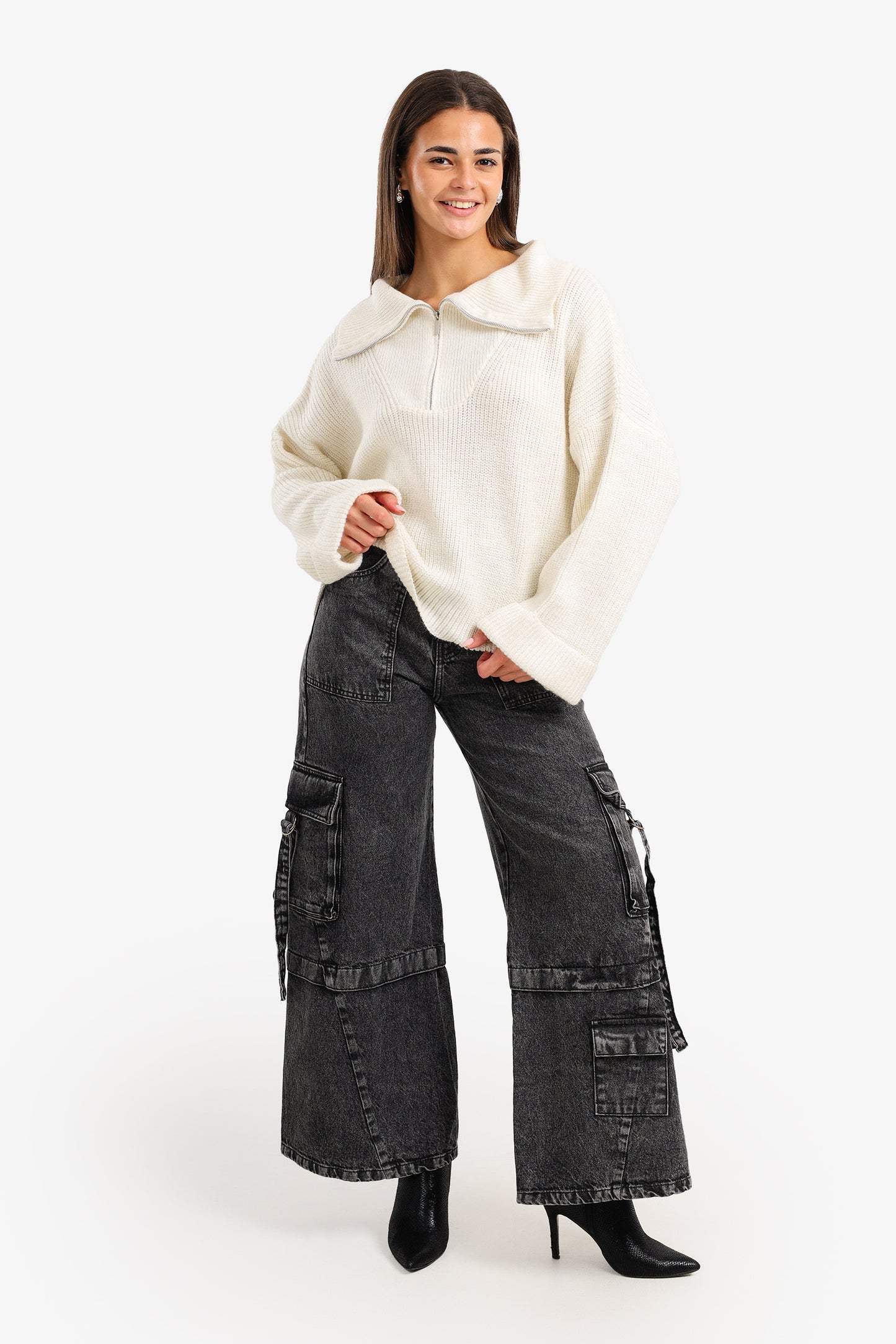 بلوفر تريكو بسوستة أمامية