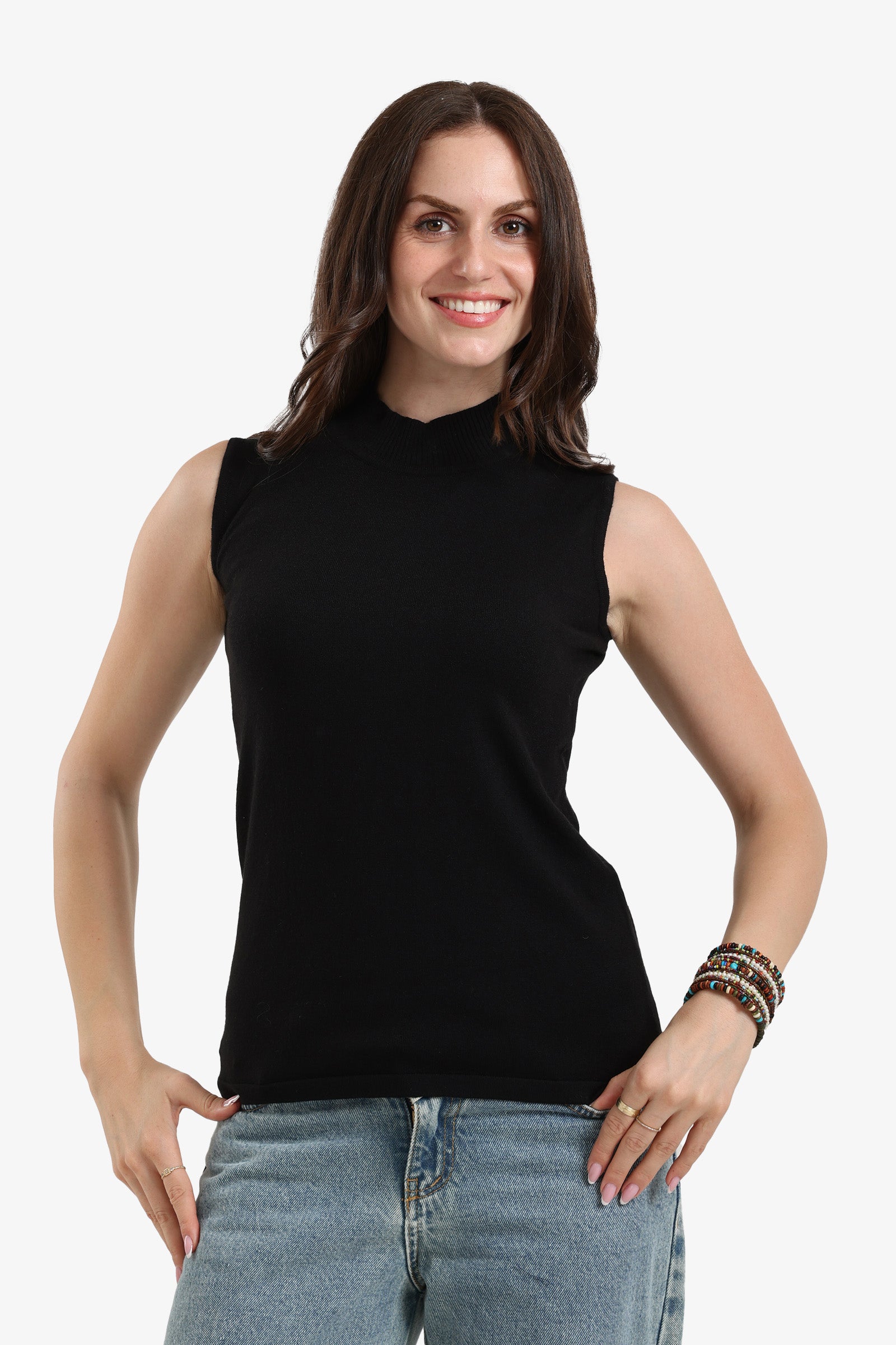 بلوفر بدون أكمام سهل الارتداء