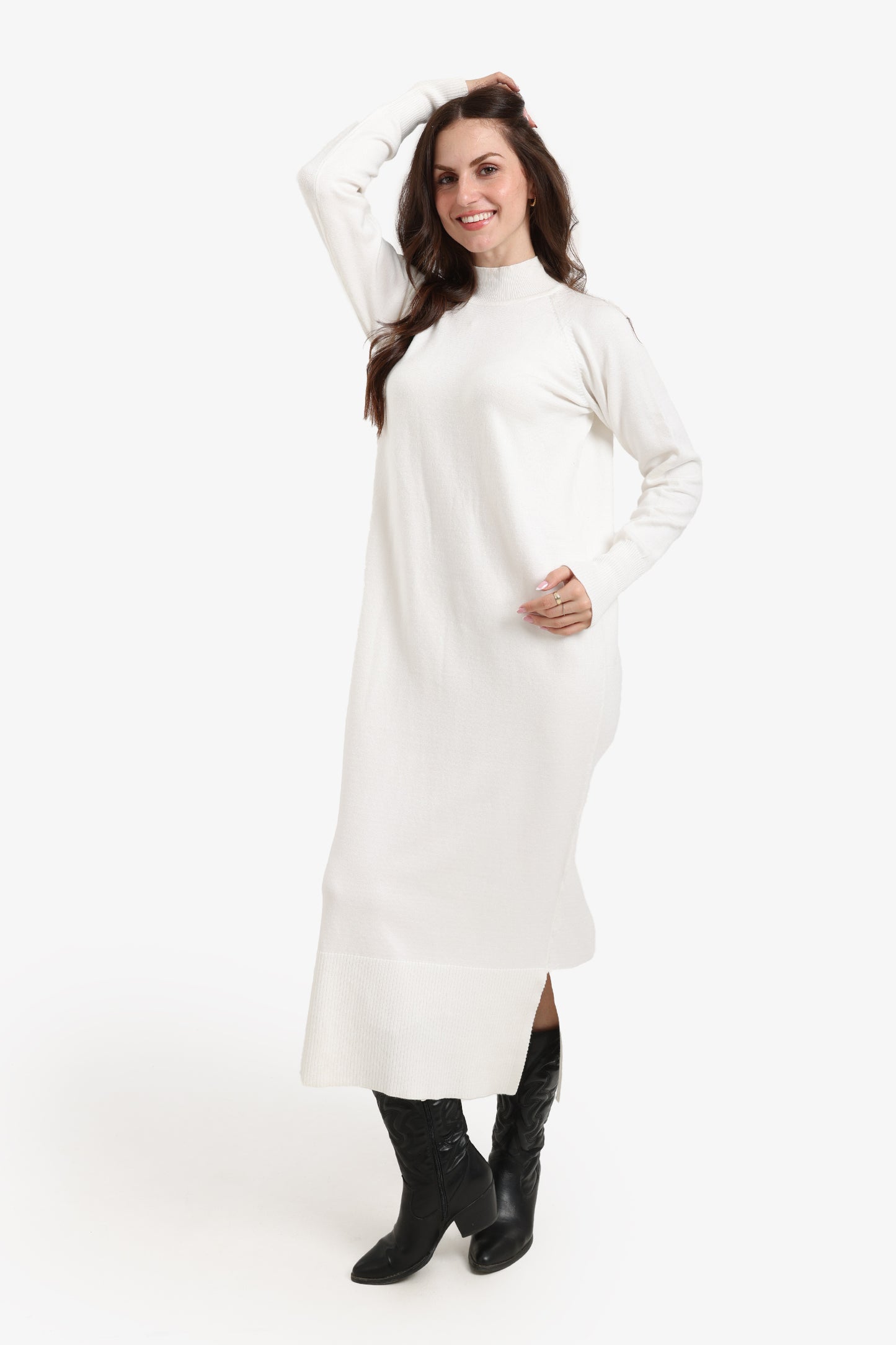 فستان متوسط الطول برقبة عالية