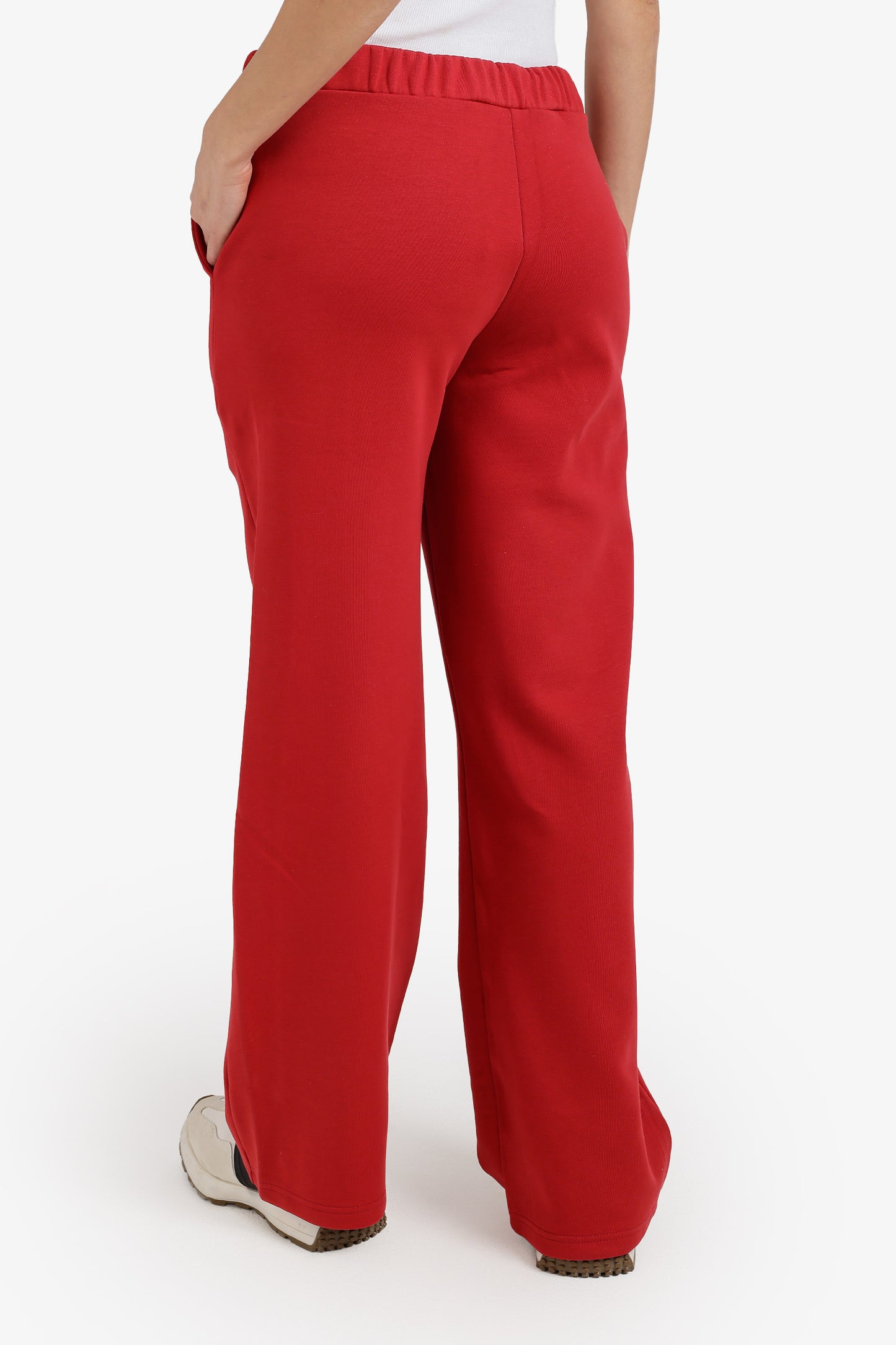 سويت بانتس لاونج بقصة مريحة