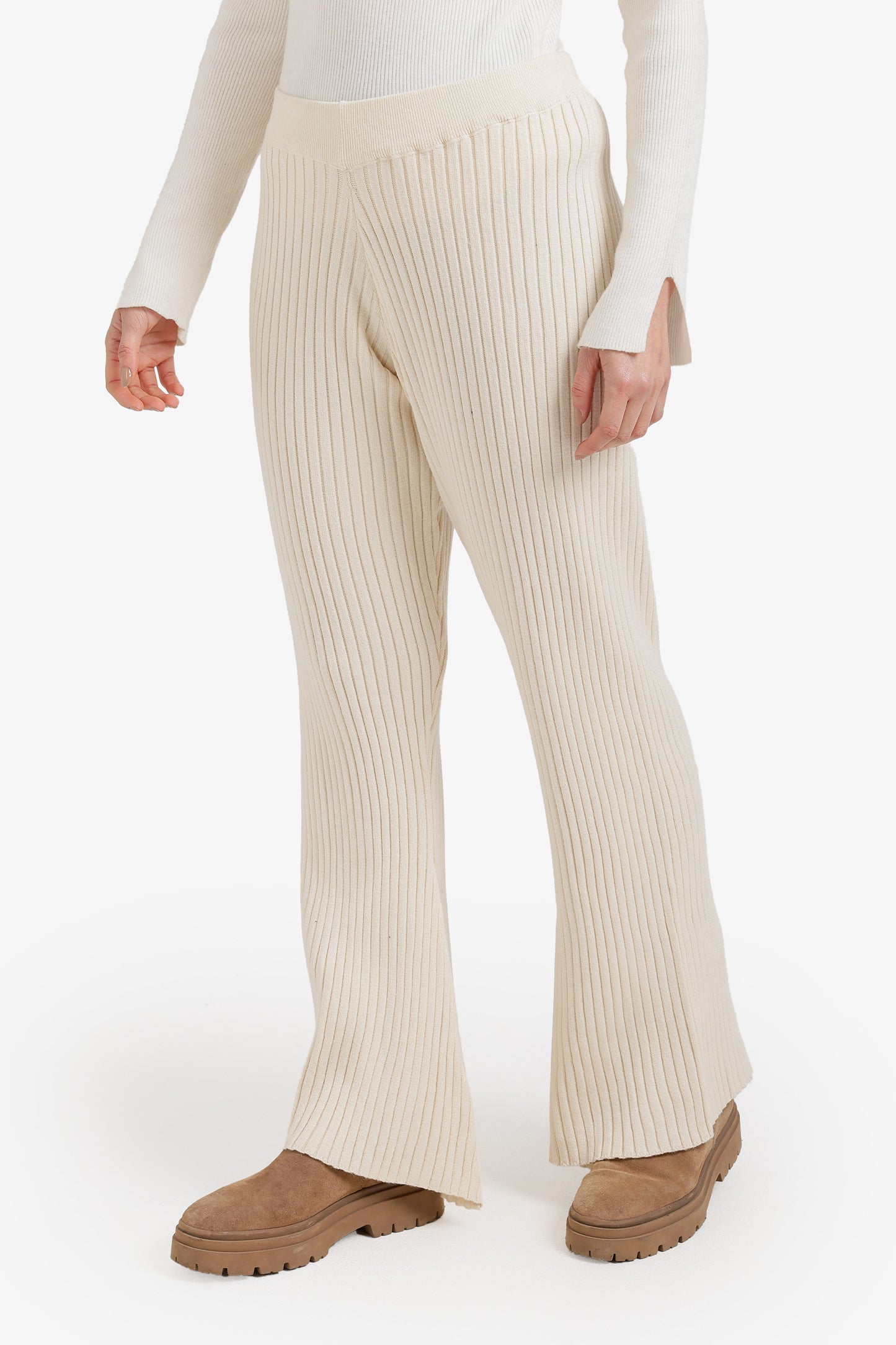 Ribbed Flare Pants