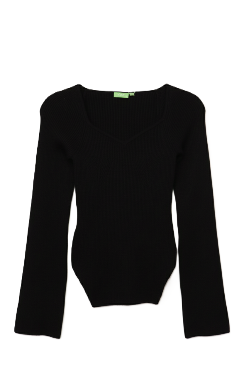 Ribbed Heart Neck Pullover