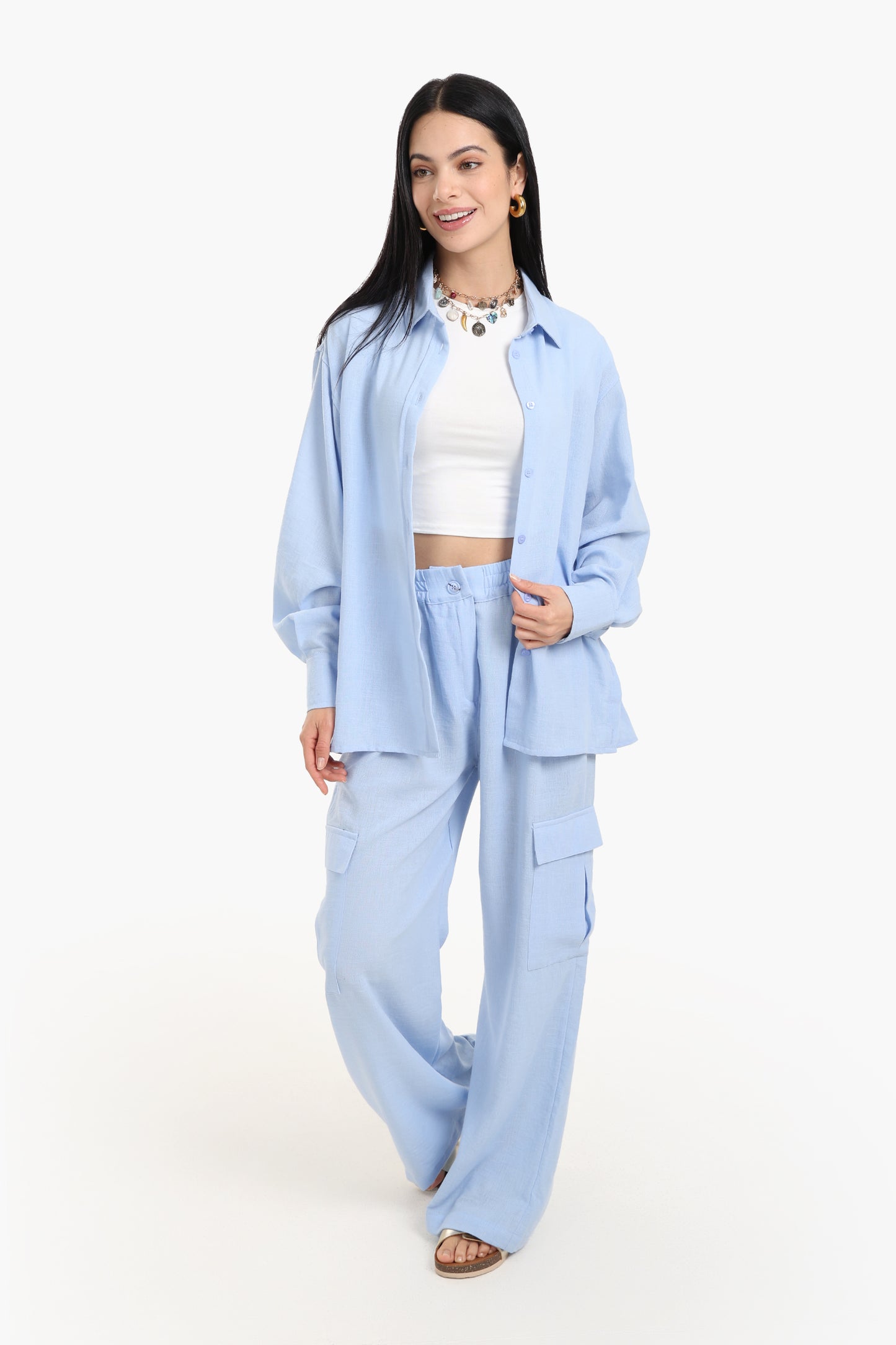 قميص مريح بفتحة أزرار 