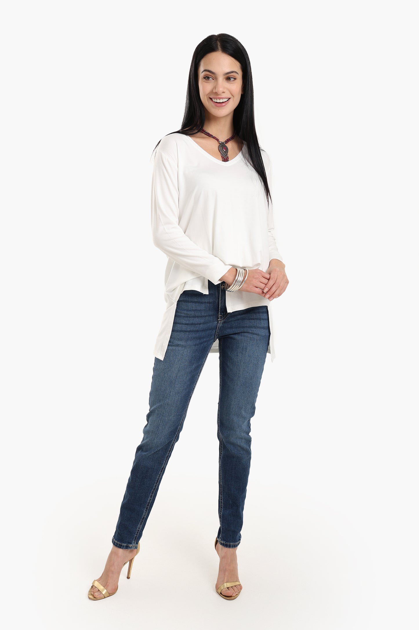 بلوزة فيسكوز بأكمام طويلة