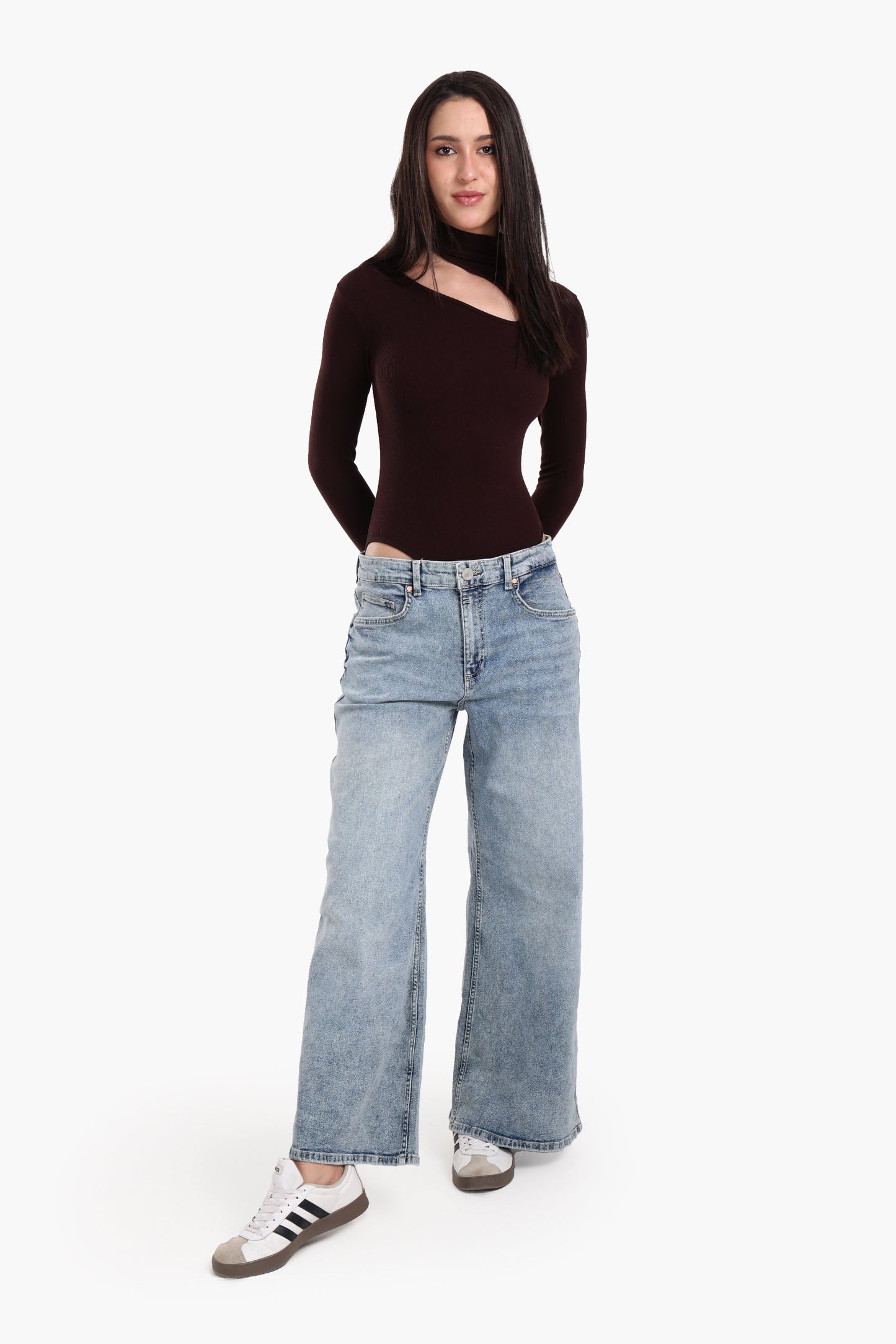 بودي سوت ميكروفايبر مضلع بفتحة 