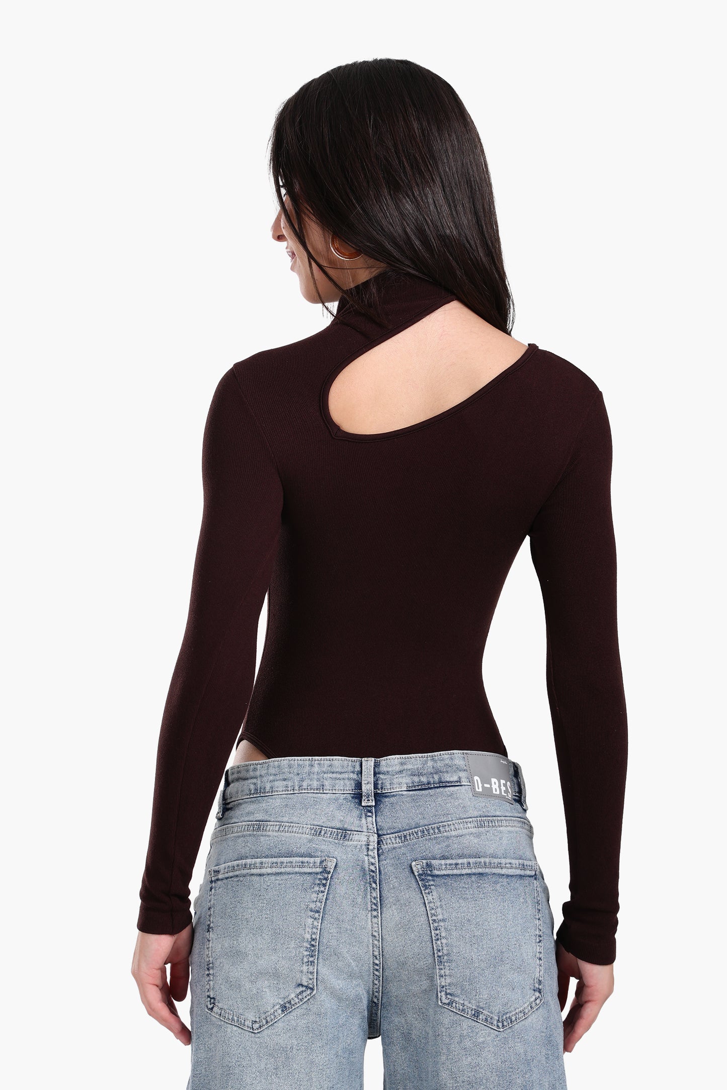 بودي سوت ميكروفايبر مضلع بفتحة 