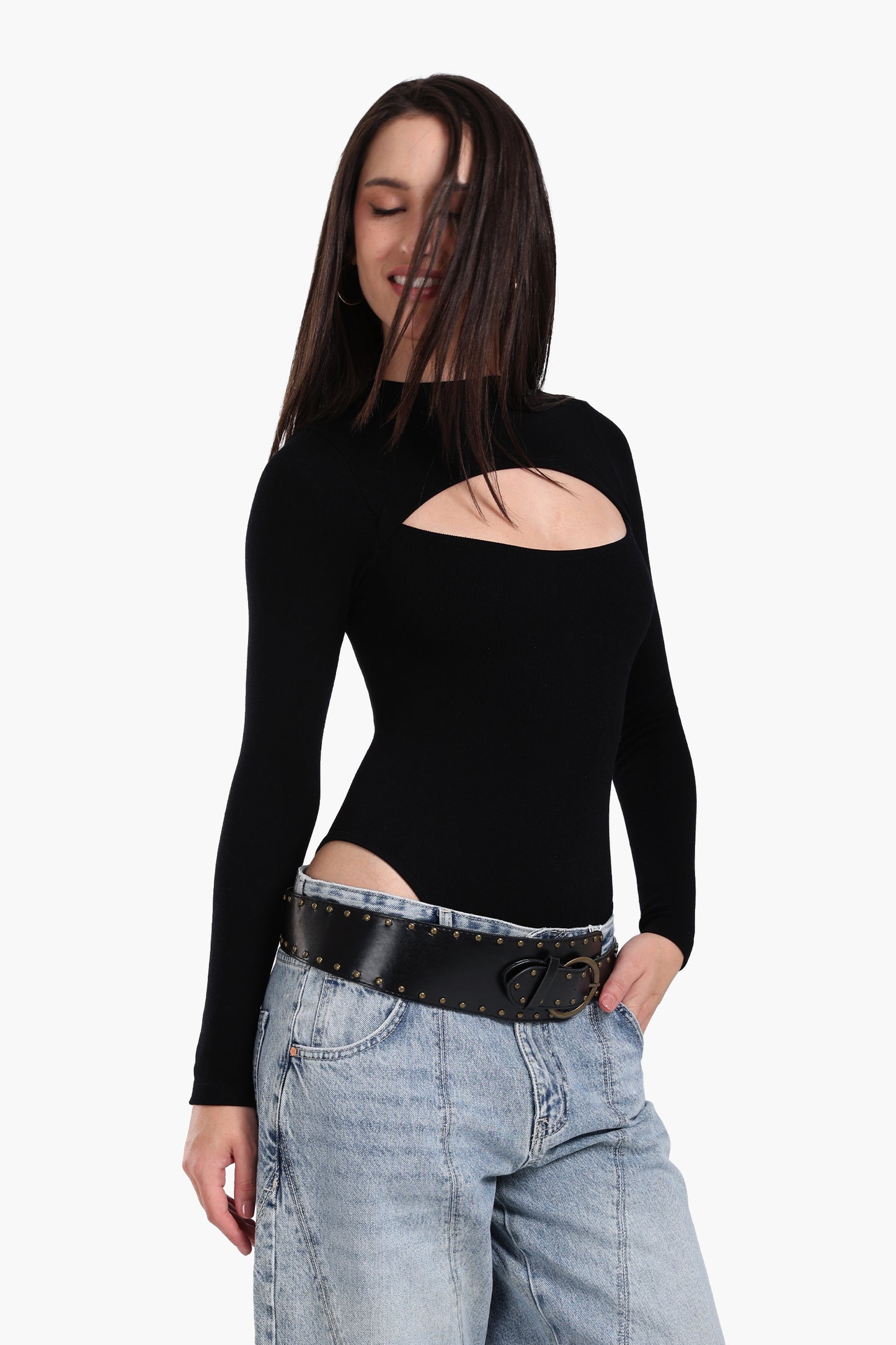 بودي سوت بفتحة أمامية 