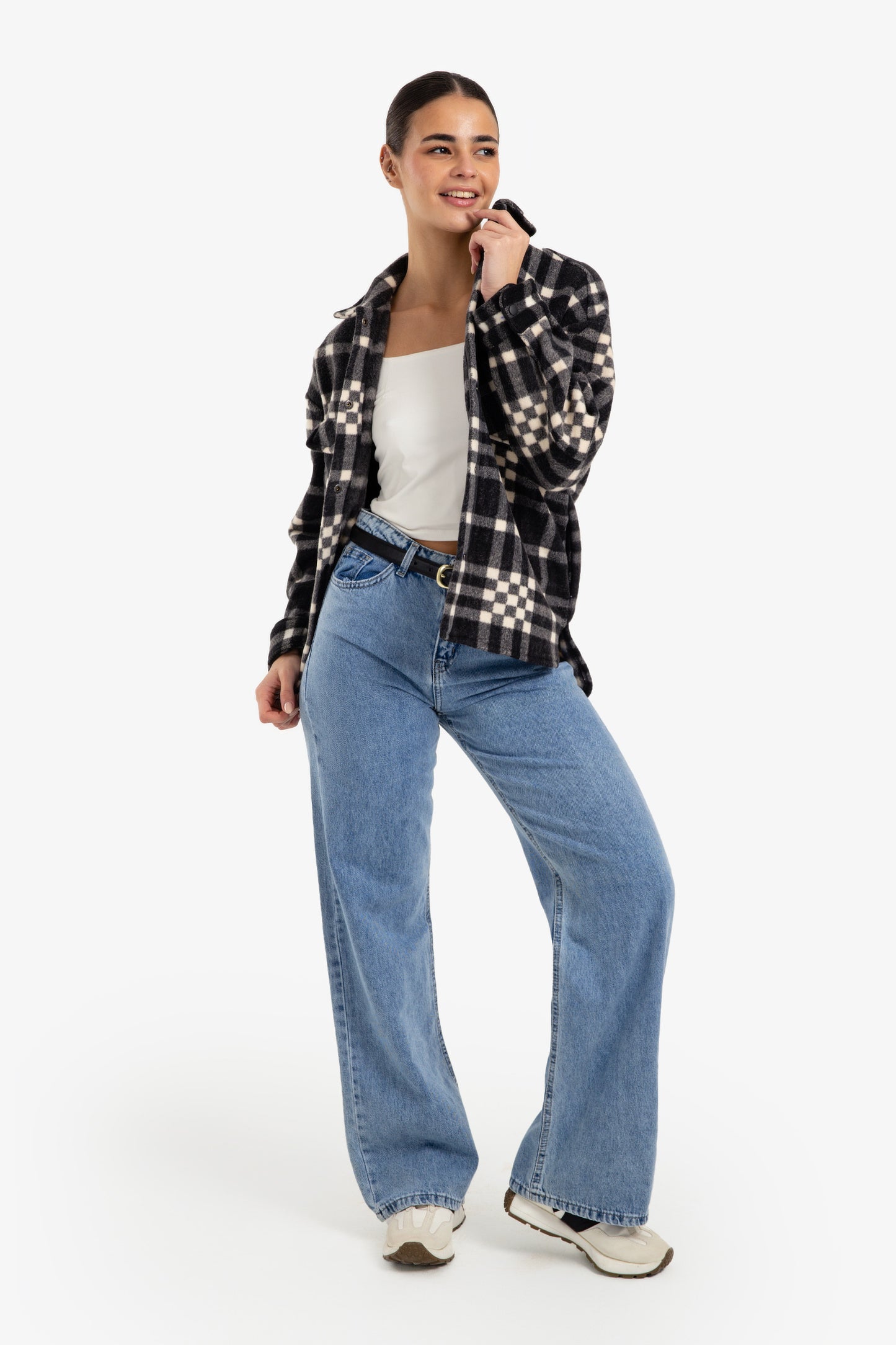 قميص شتوي بنقشة مربعة مع أزرار