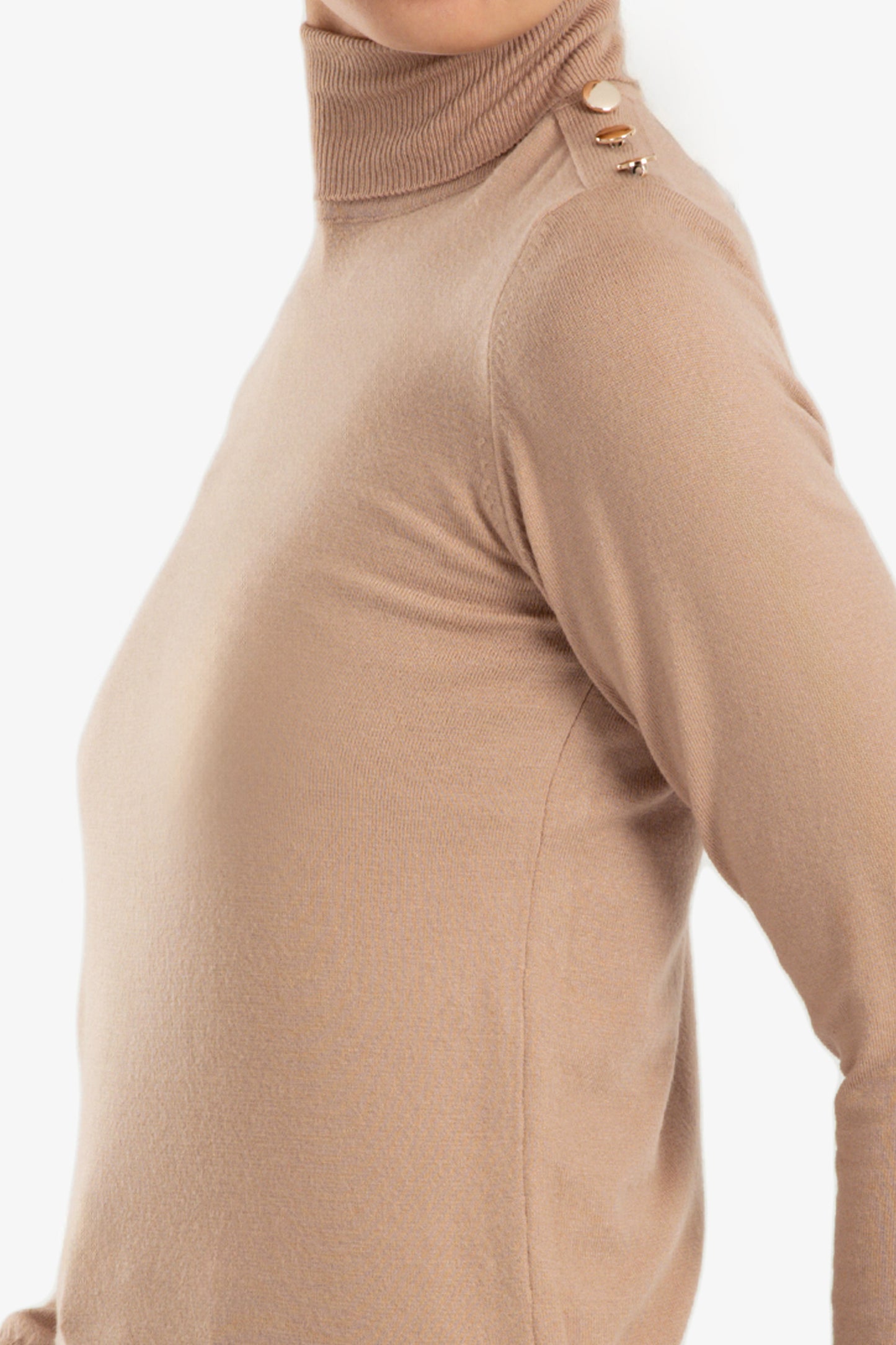 Stitched Buttoned Slim Pullover