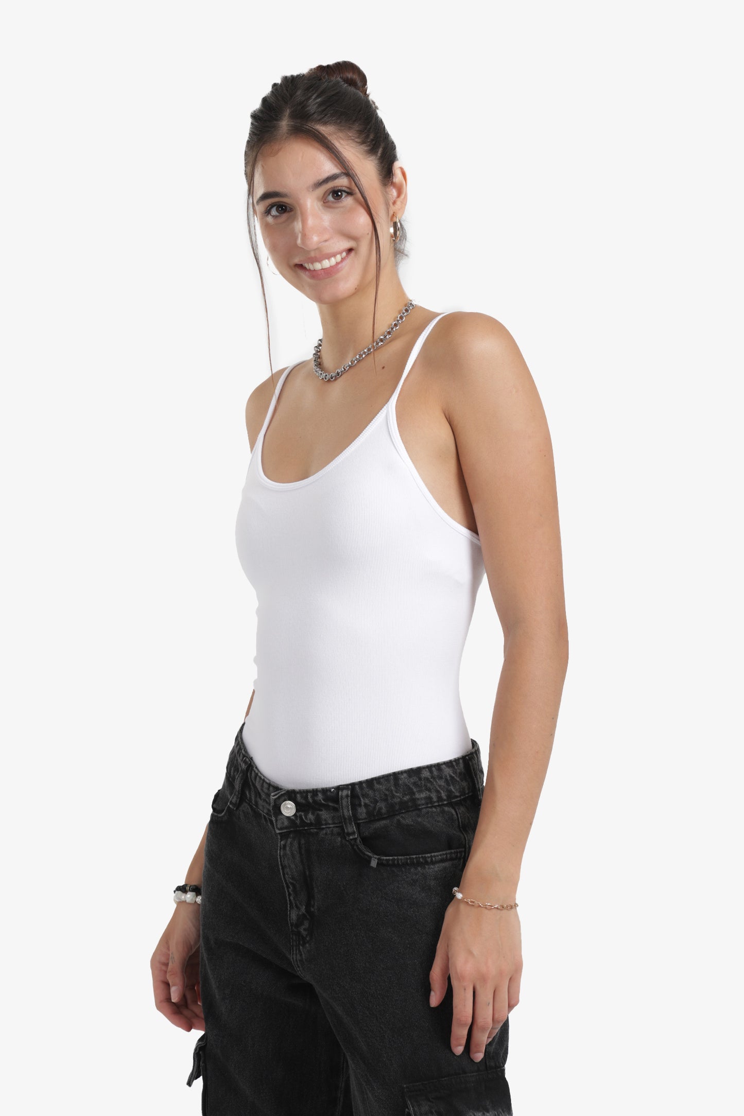 بودي سوت بحمالات رفيعة