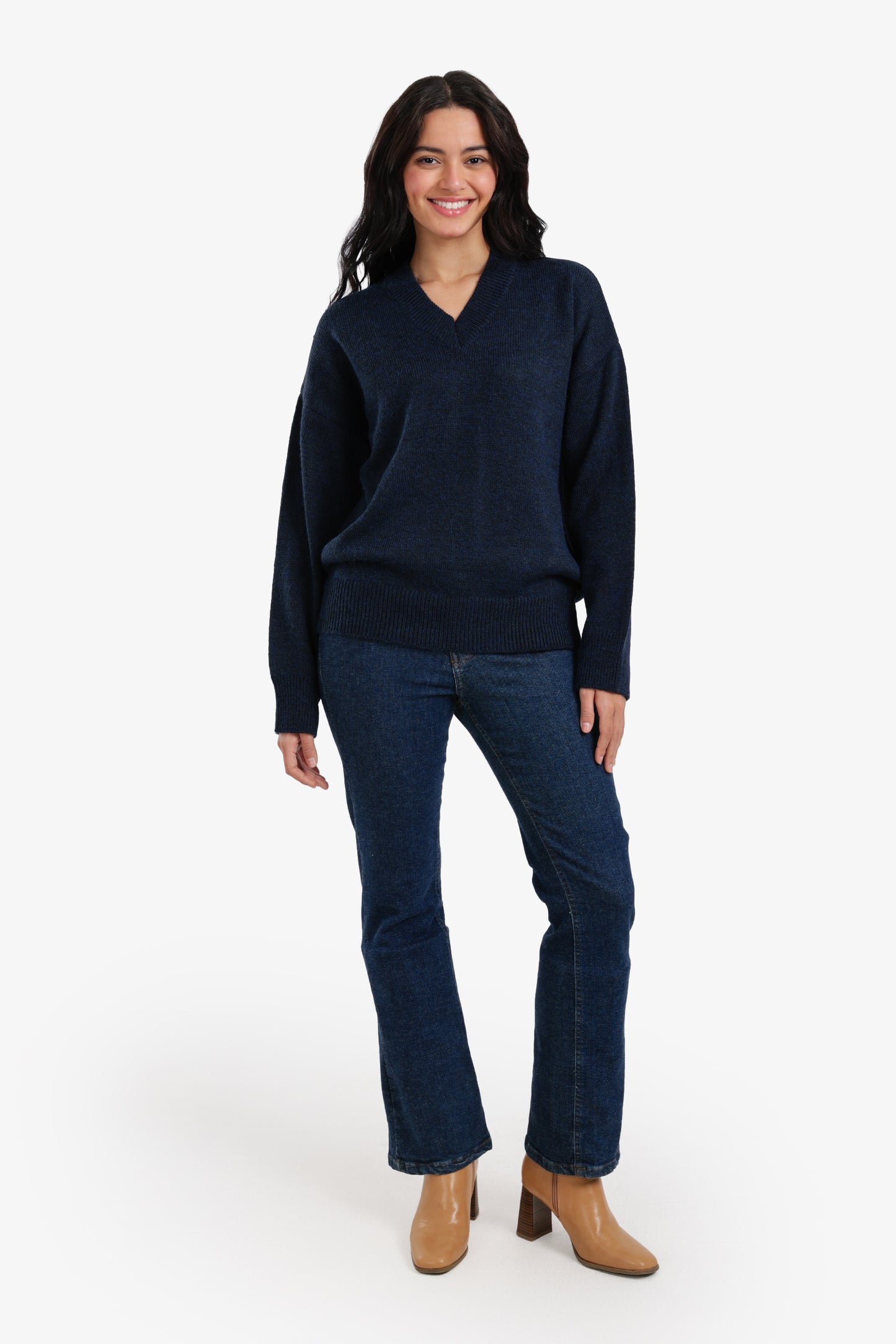 بلوفر بأكتاف منخفضة