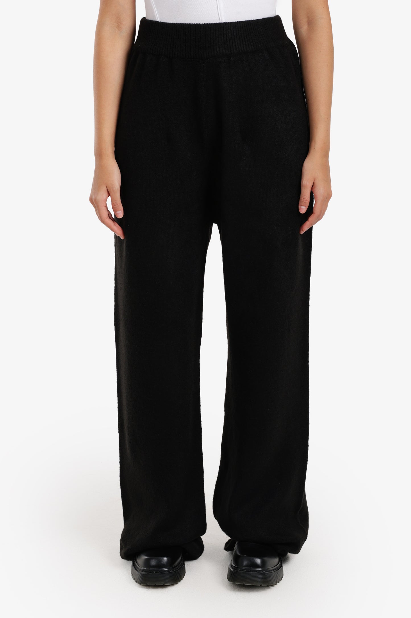 Relaxed Knit Pants
