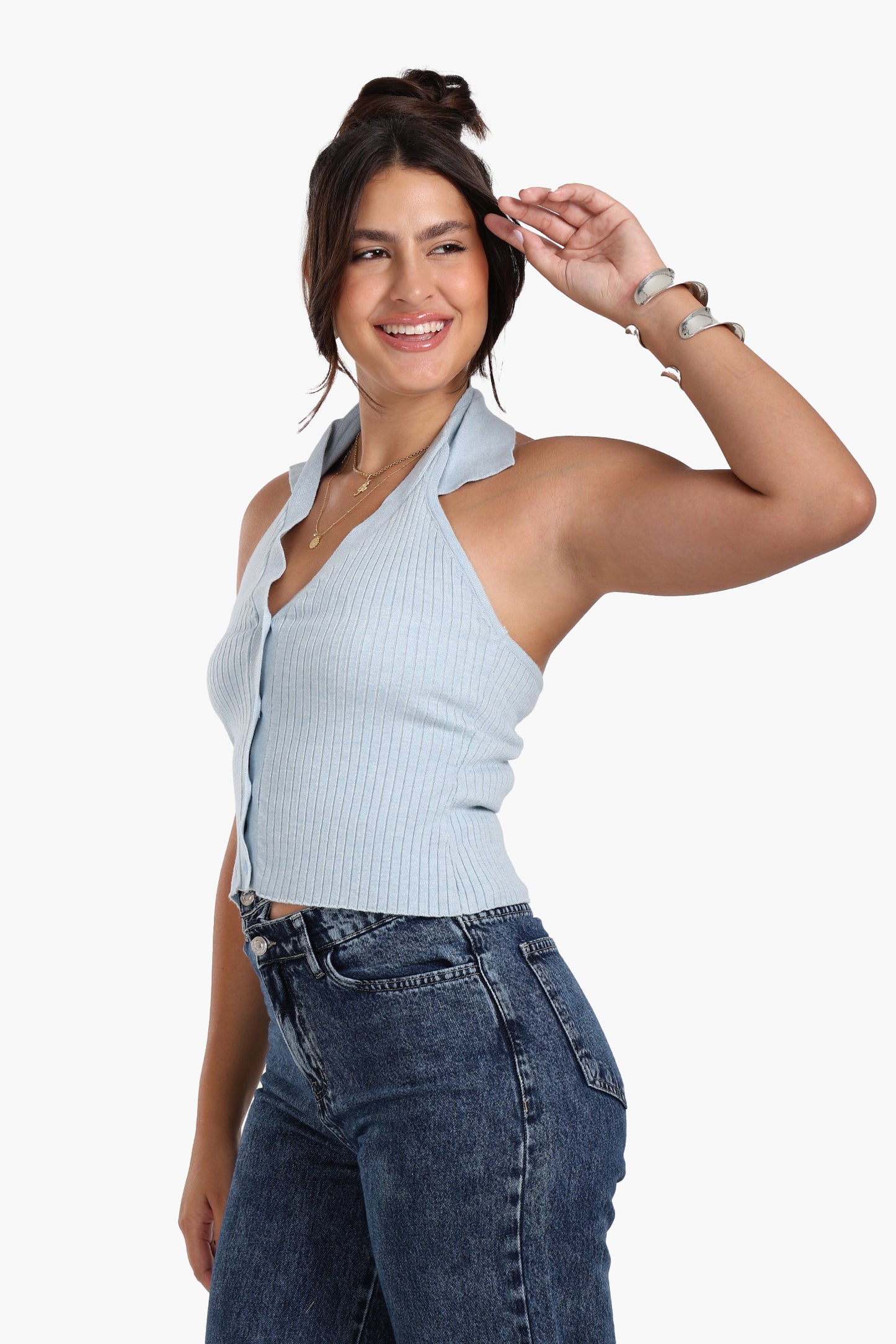 توب مضلع بياقة V 