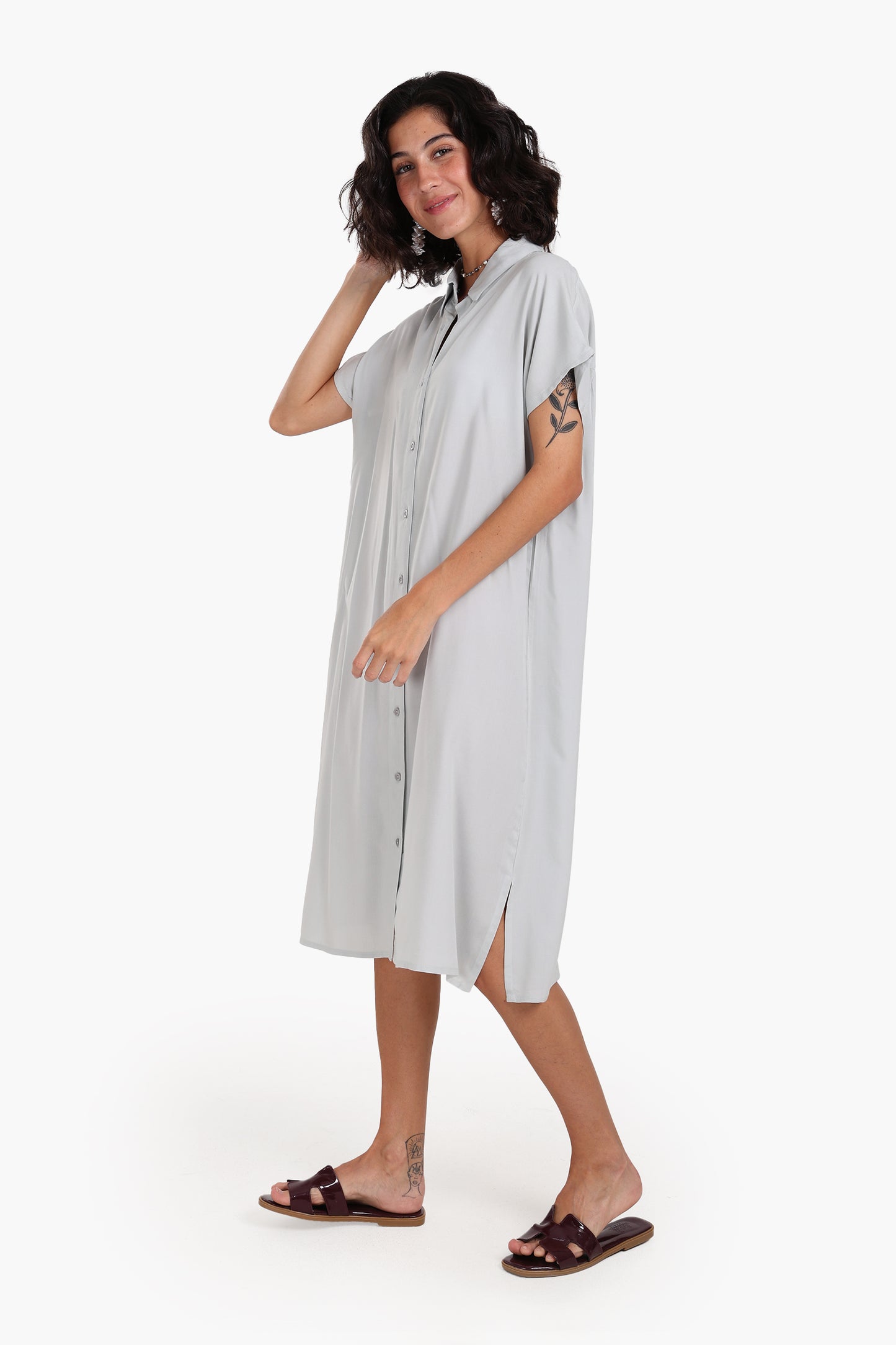 فستان نص كم متوسط الطول 