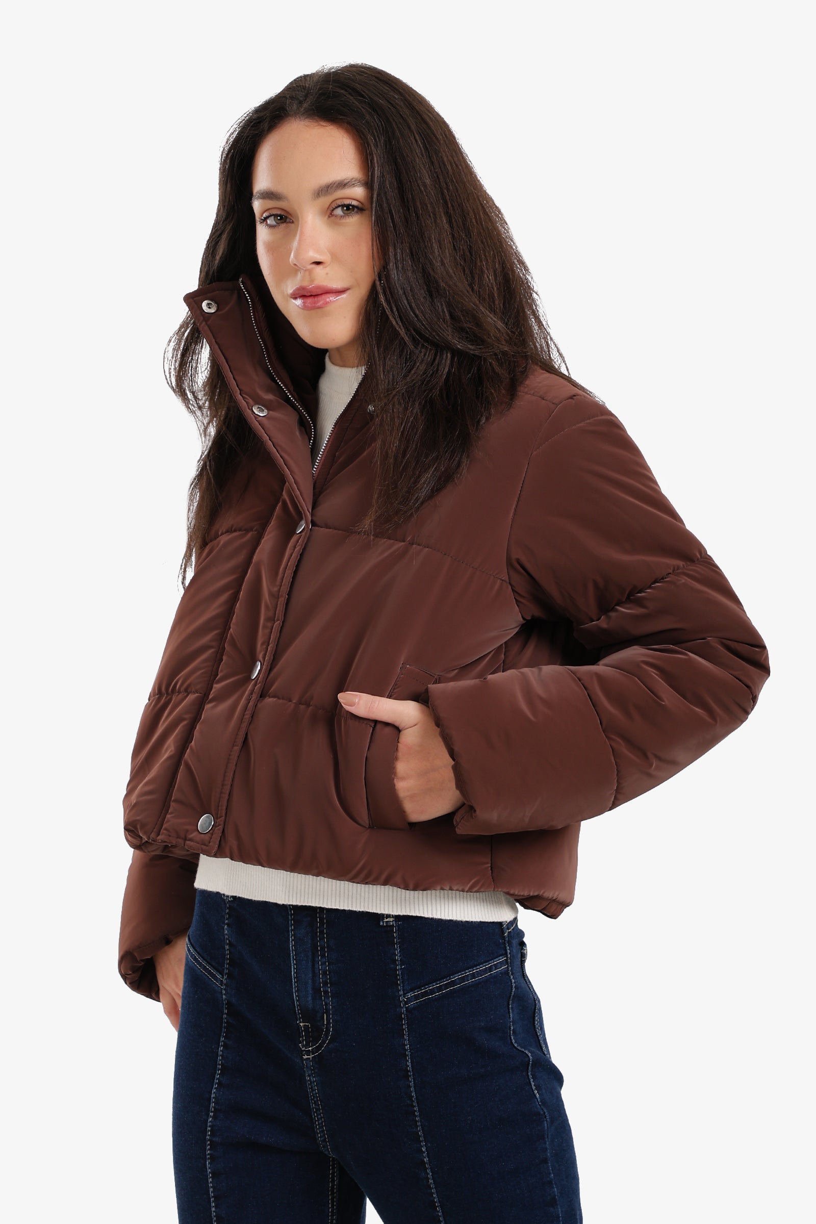 جاكيت منفوخ قصير