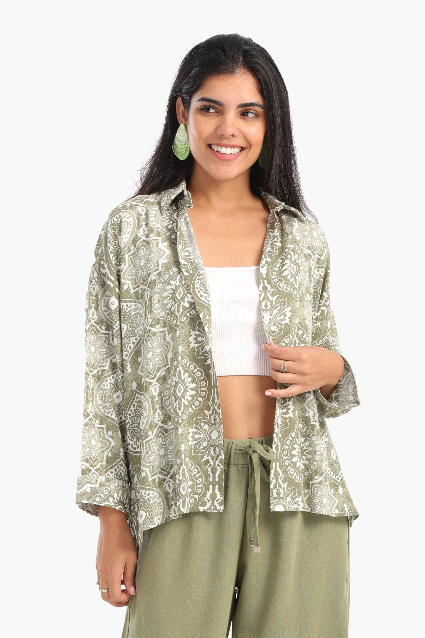 بلوزة كلاسيكية مطبوعة