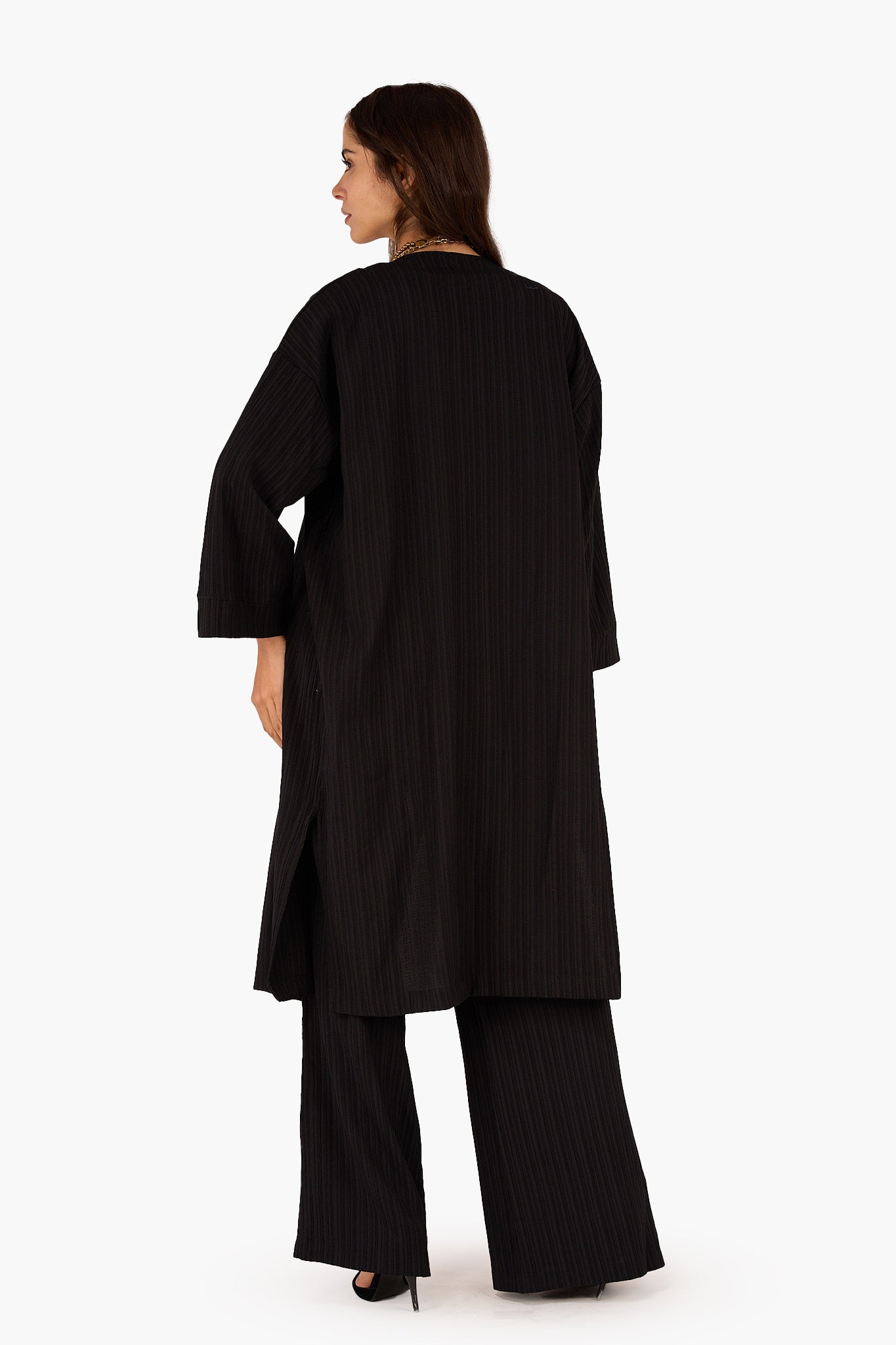 كيمونو ميدي بملمس بارز