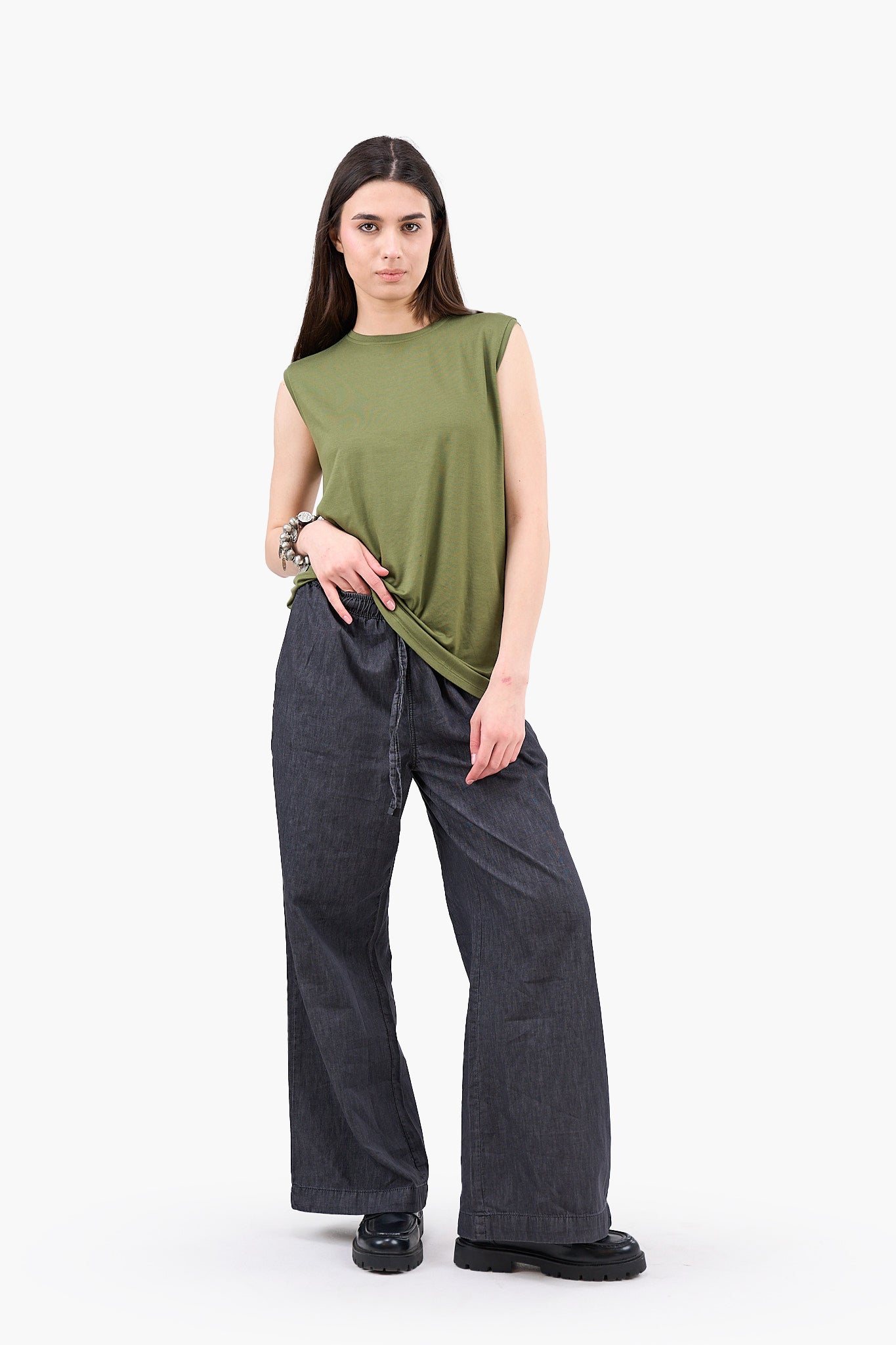 تيشيرت كت فيسكوز