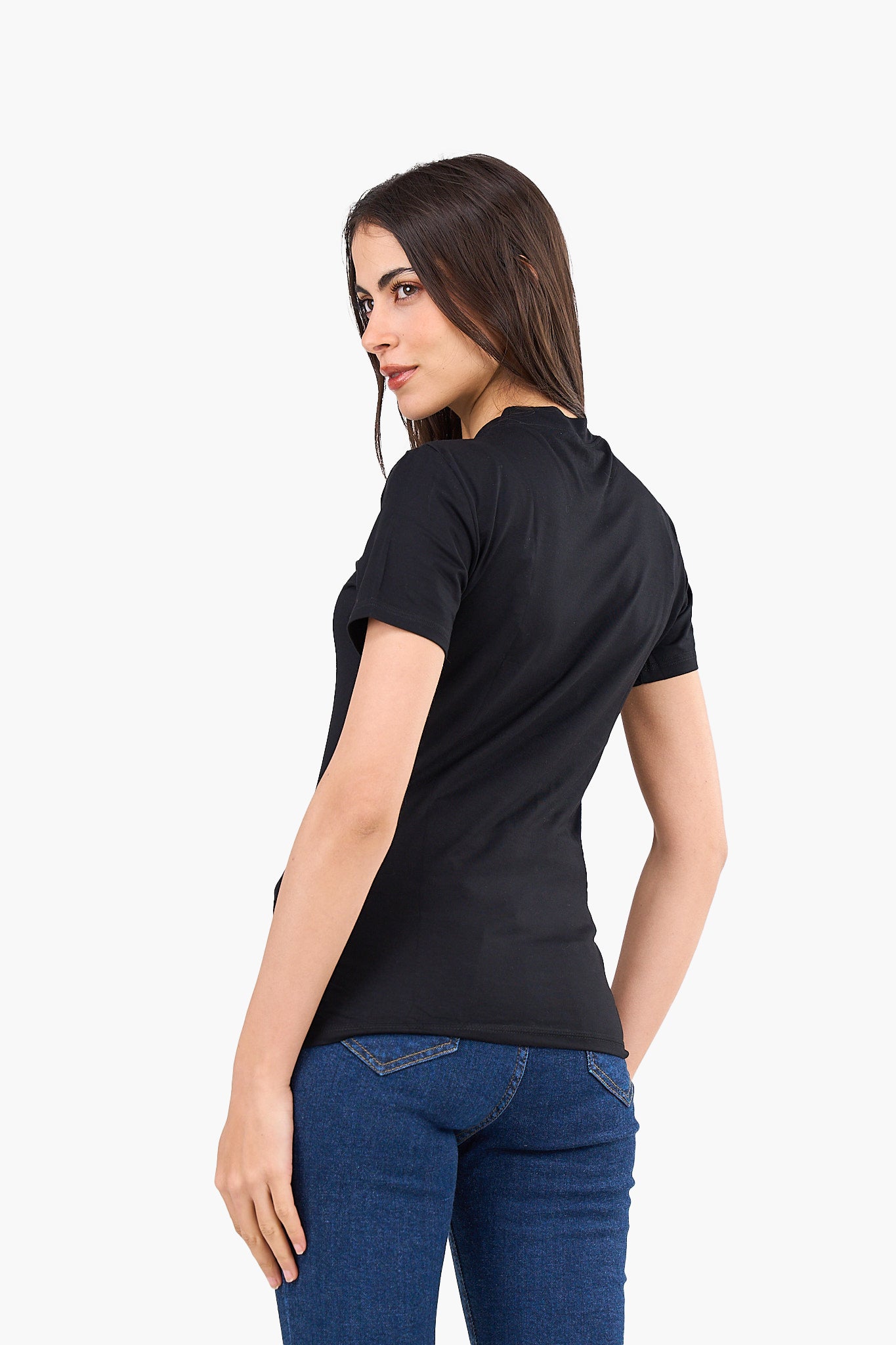 توب نص كم برقبة دائرية