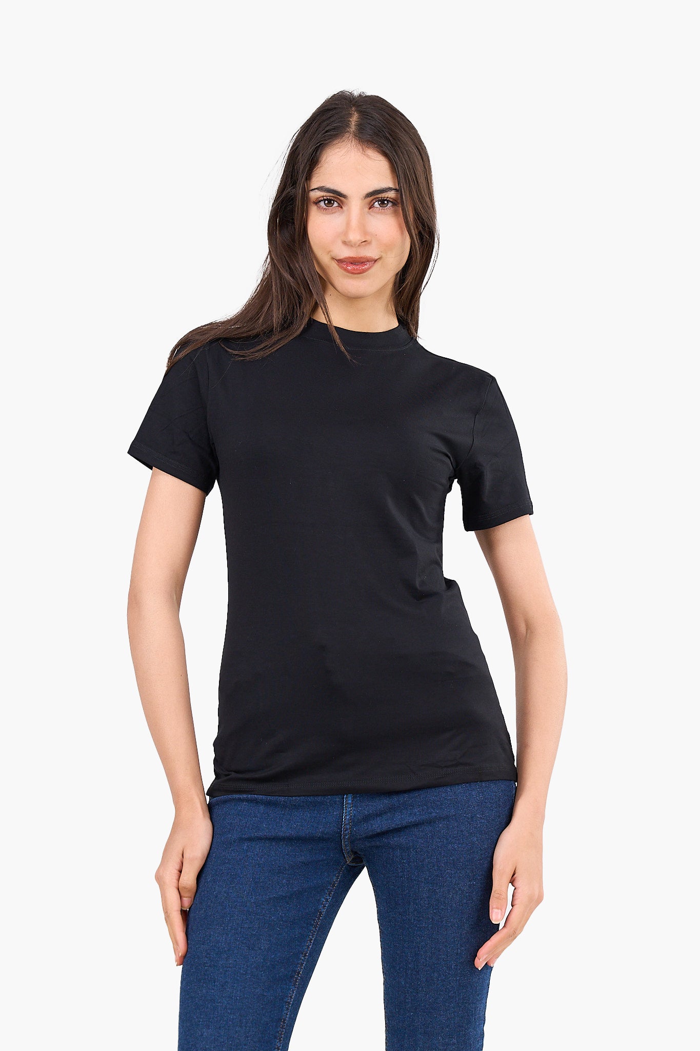 توب نص كم برقبة دائرية