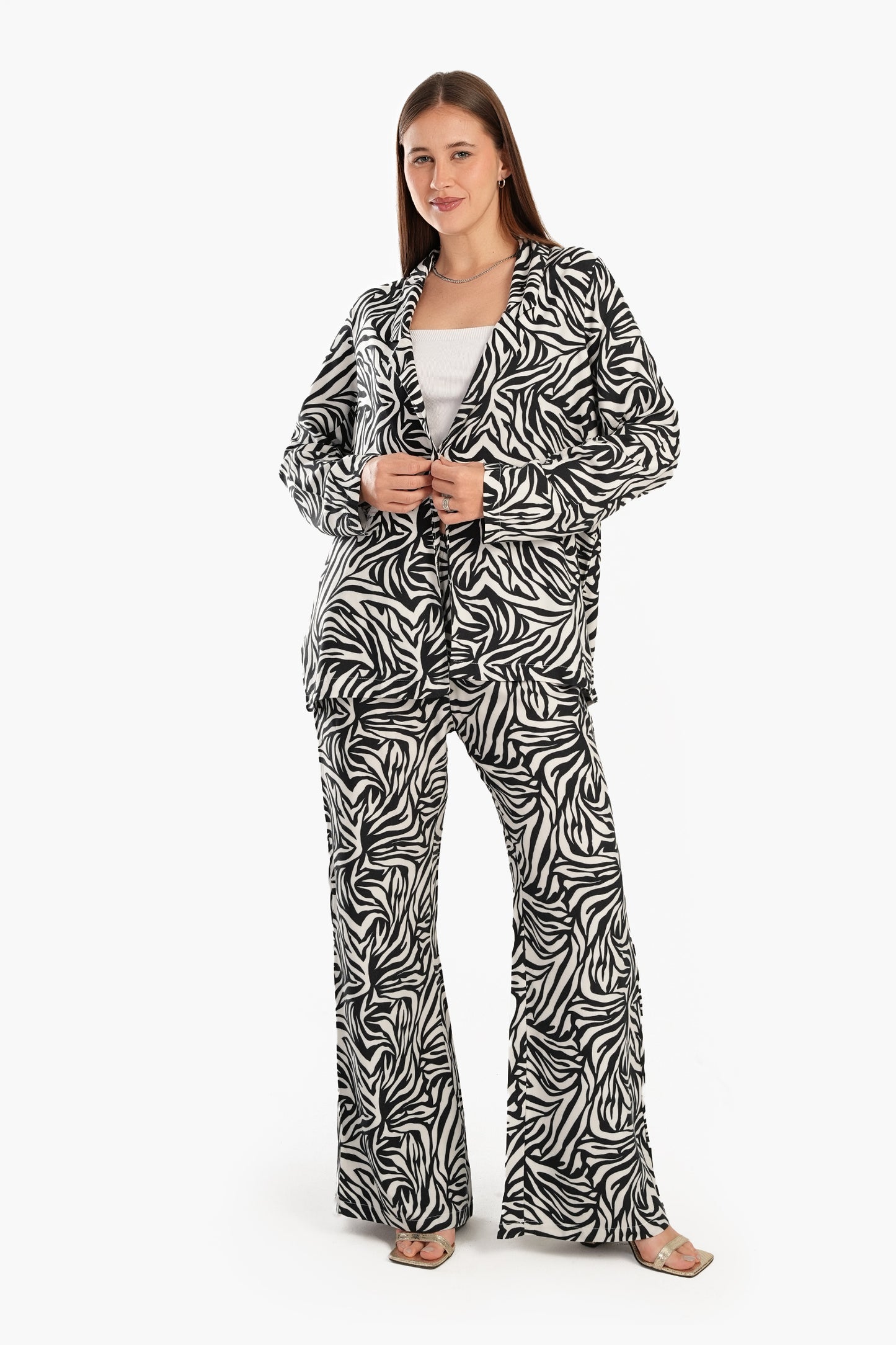 بنطلون بنقشة الفهد