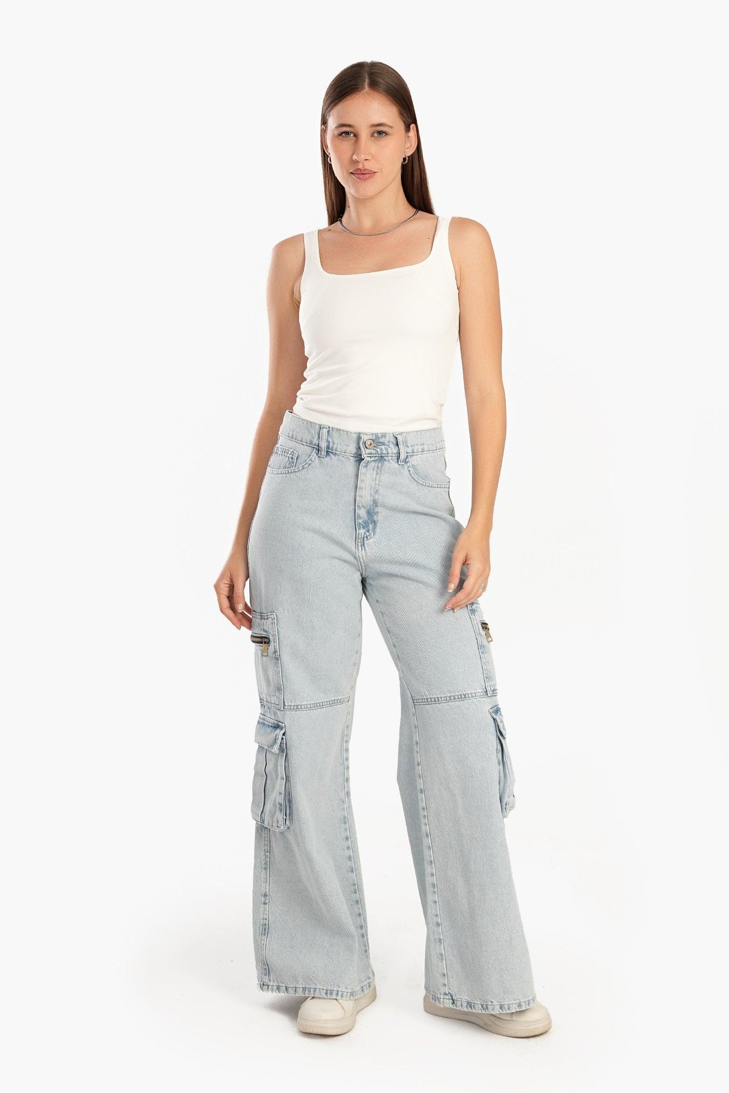 توب حمالات برقبة مربعة