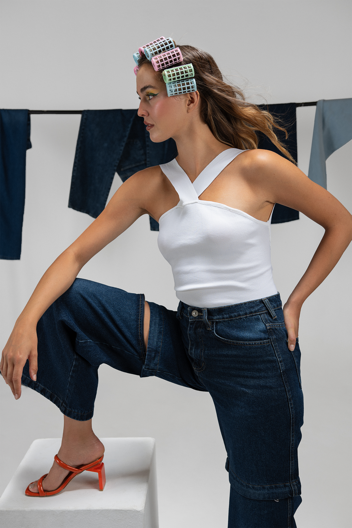  توب قصير بظهر كروس