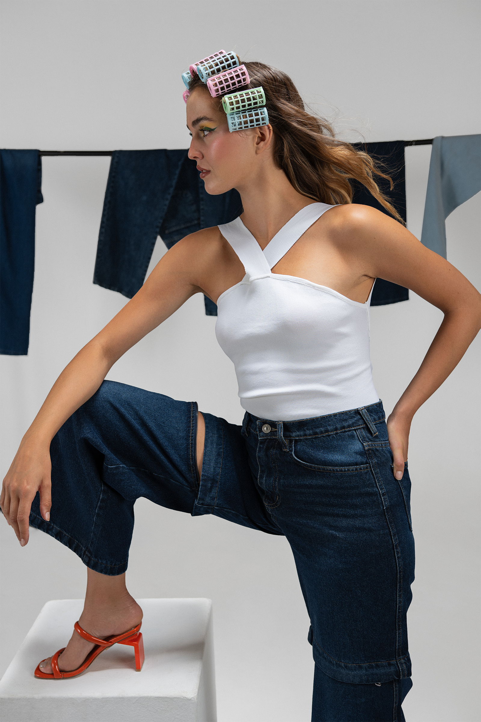  توب قصير بظهر كروس