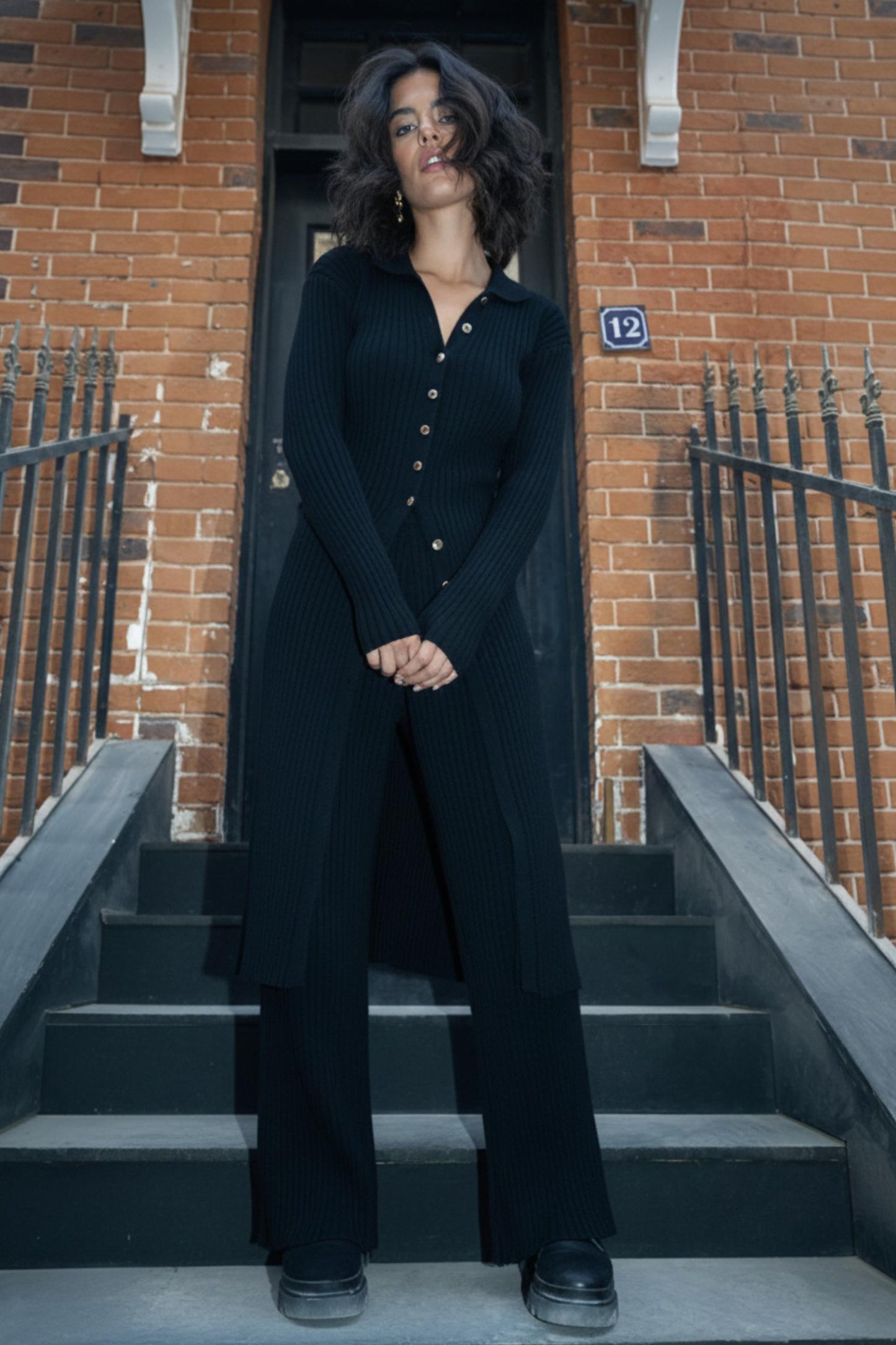 فستان ميدي بأزرار من الأمام