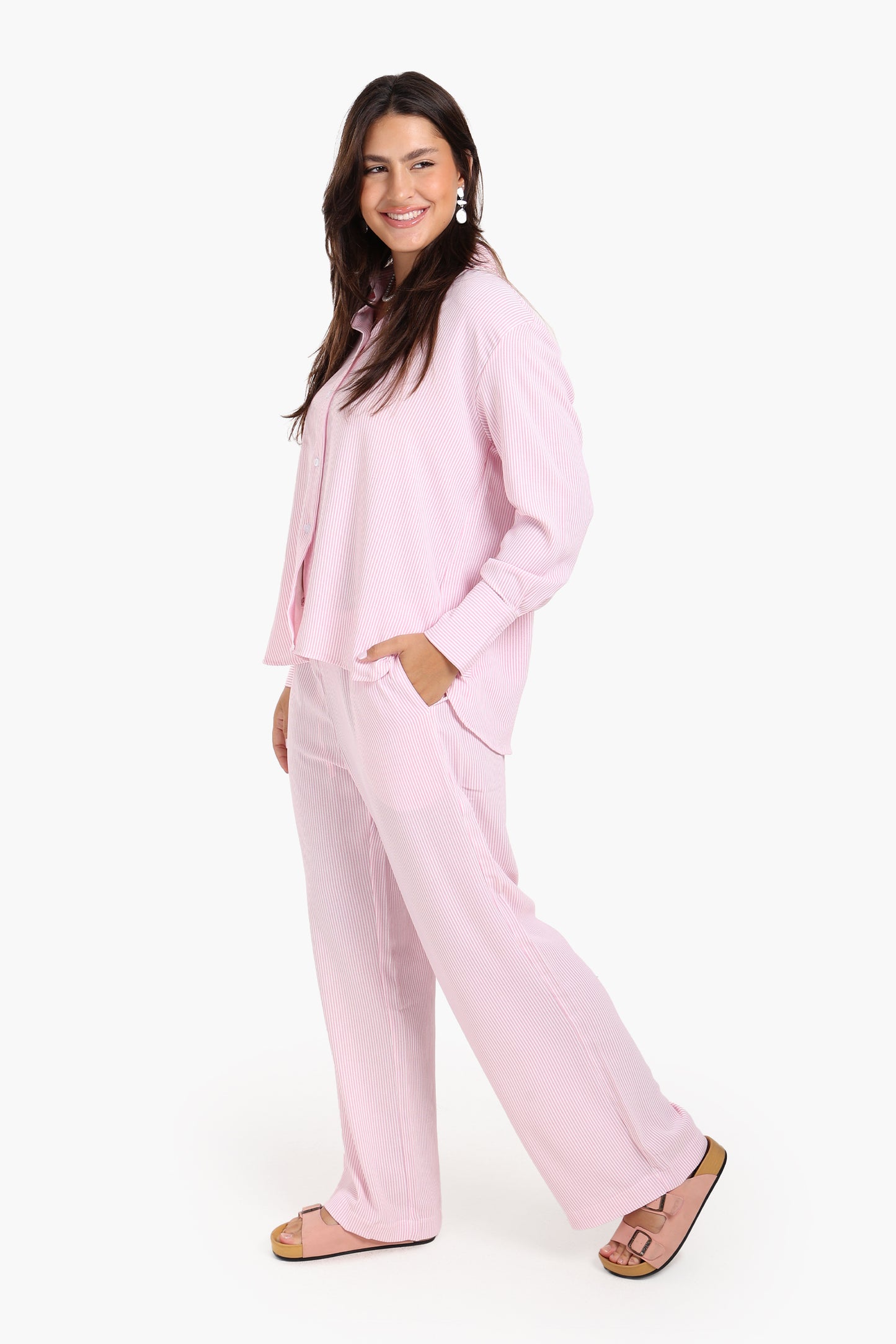 بنطلون مخطط بخصر مطاطي 