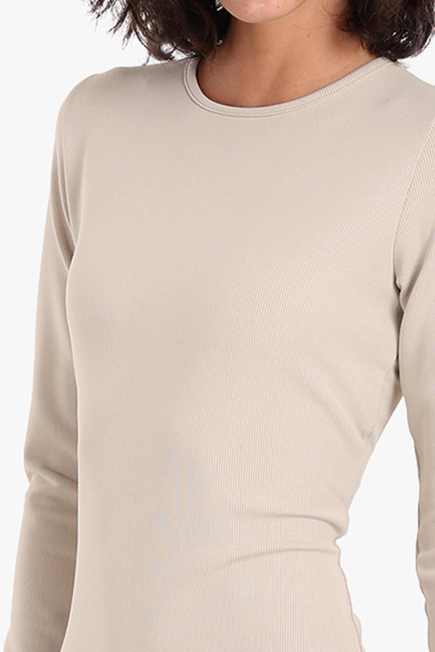 فستان أنيق بقصة ضيقة