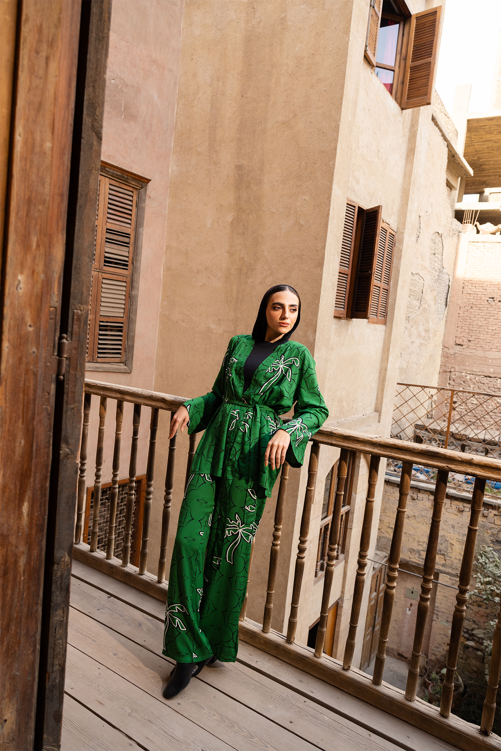 بنطلون بطبعة نخلات أخضر