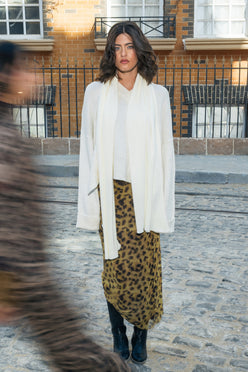 Soft Ribbed Knitted Scarf