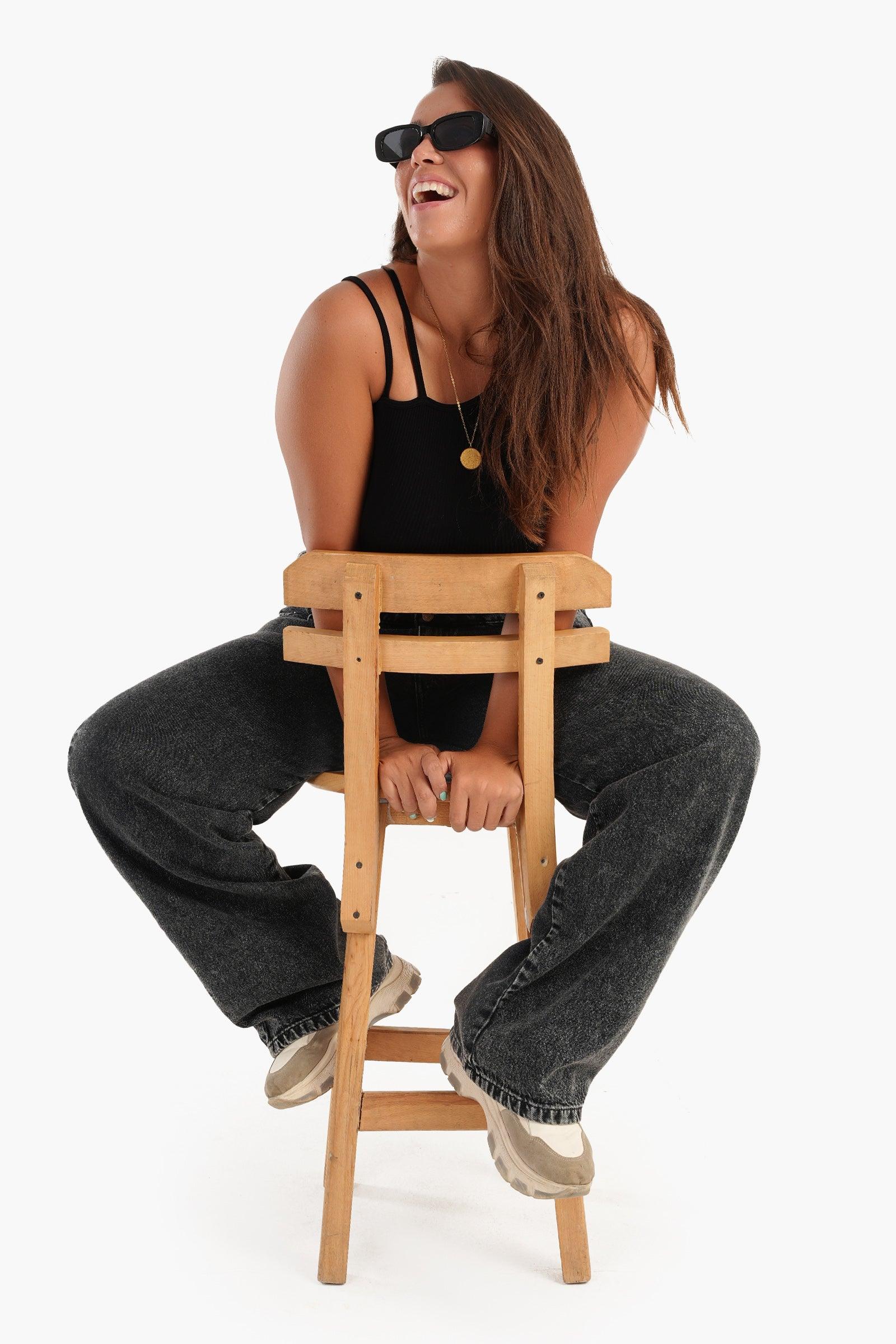 توب حمّالات وكتف واحد