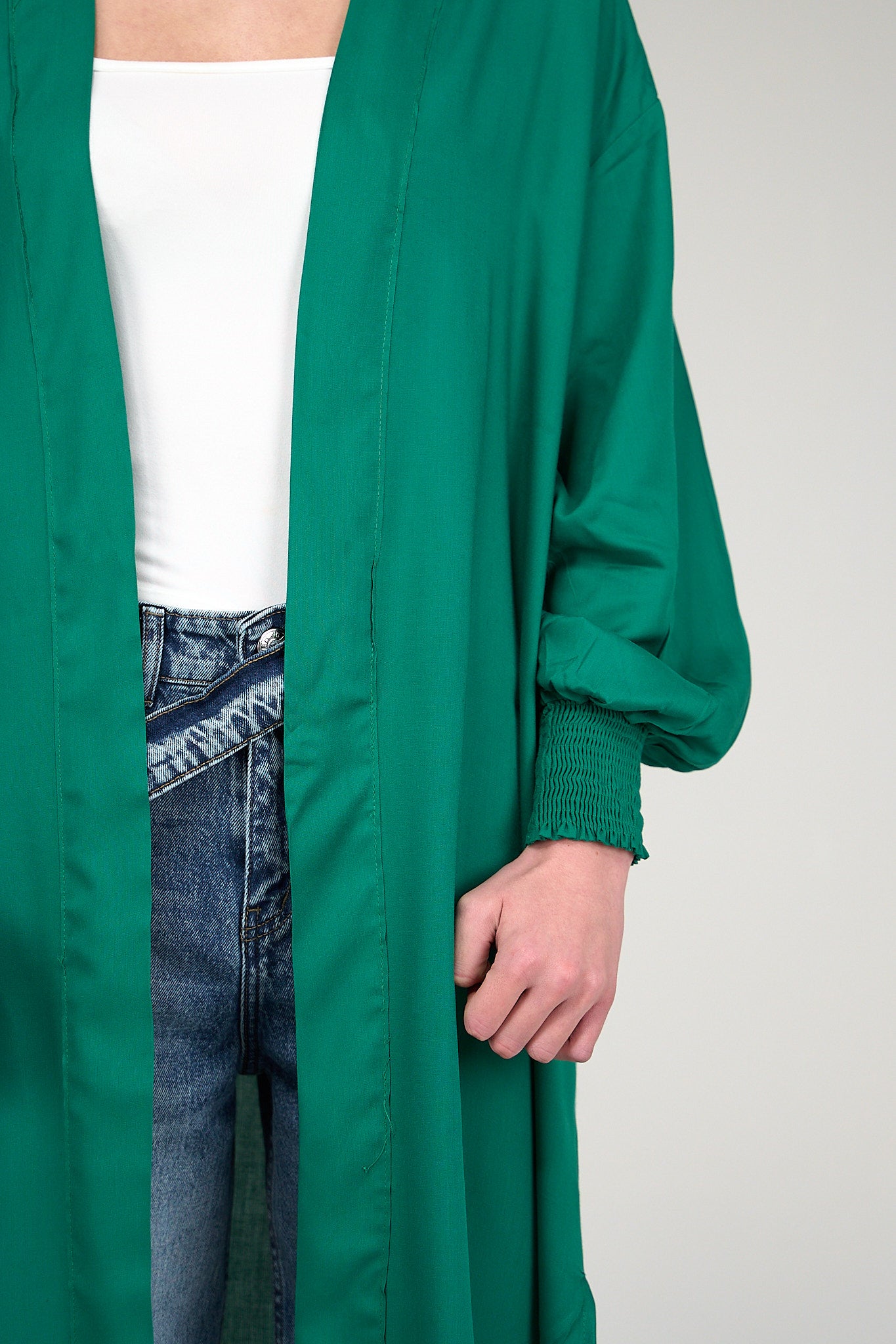 كيمونو سادة بأساور بأستك 