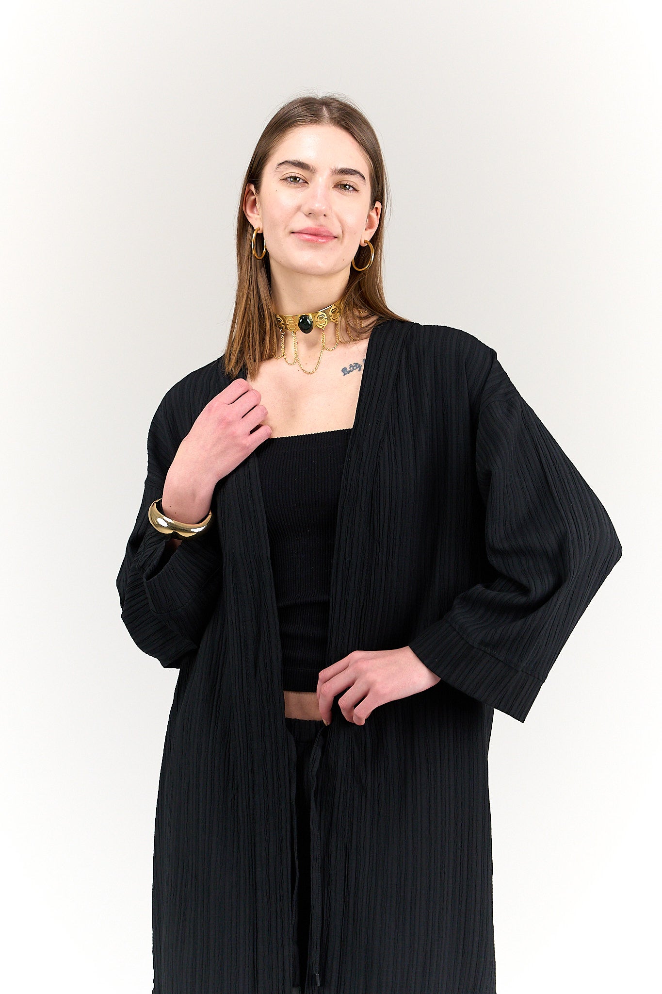 كيمونو ميدي بملمس بارز