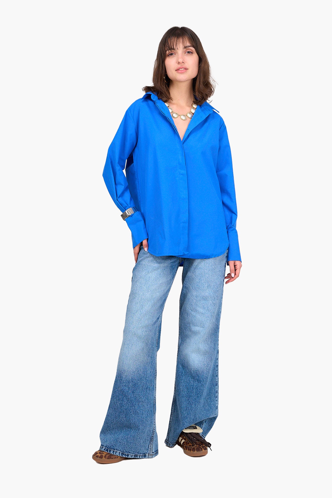 قميص بوبلين بأزرار مخفية