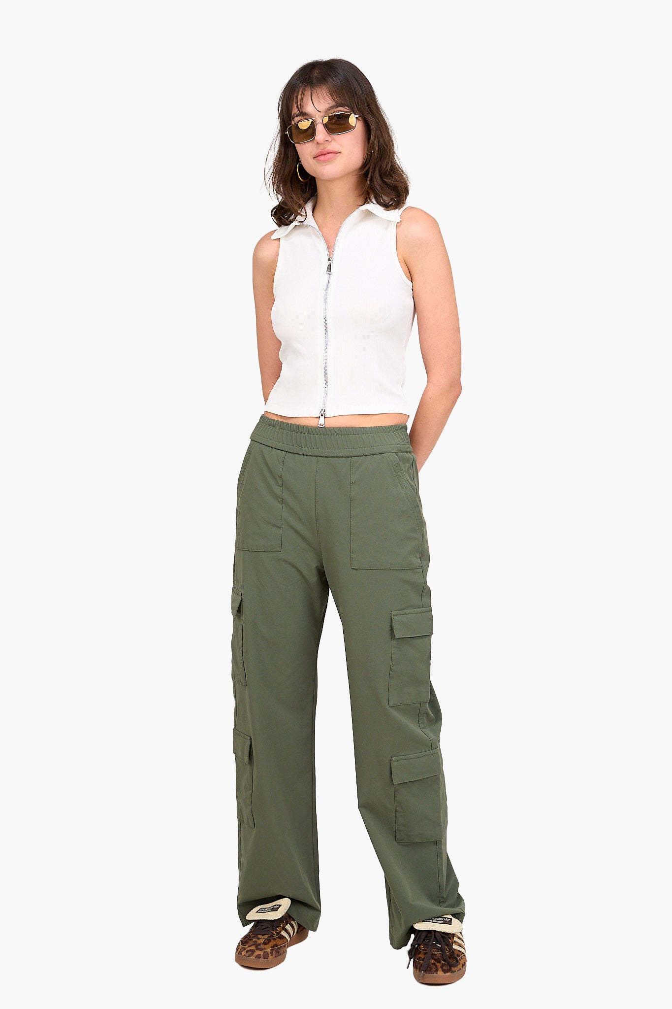 توب قصير كت مضلع